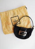 Authentique sac Fendi Micro Croissant en tissu noir d'occasion
