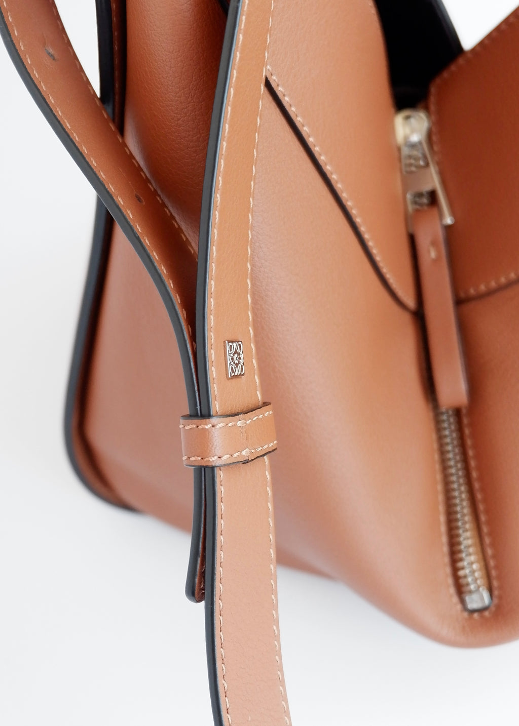 Preowned Loewe Brown Leather Hammock Bag