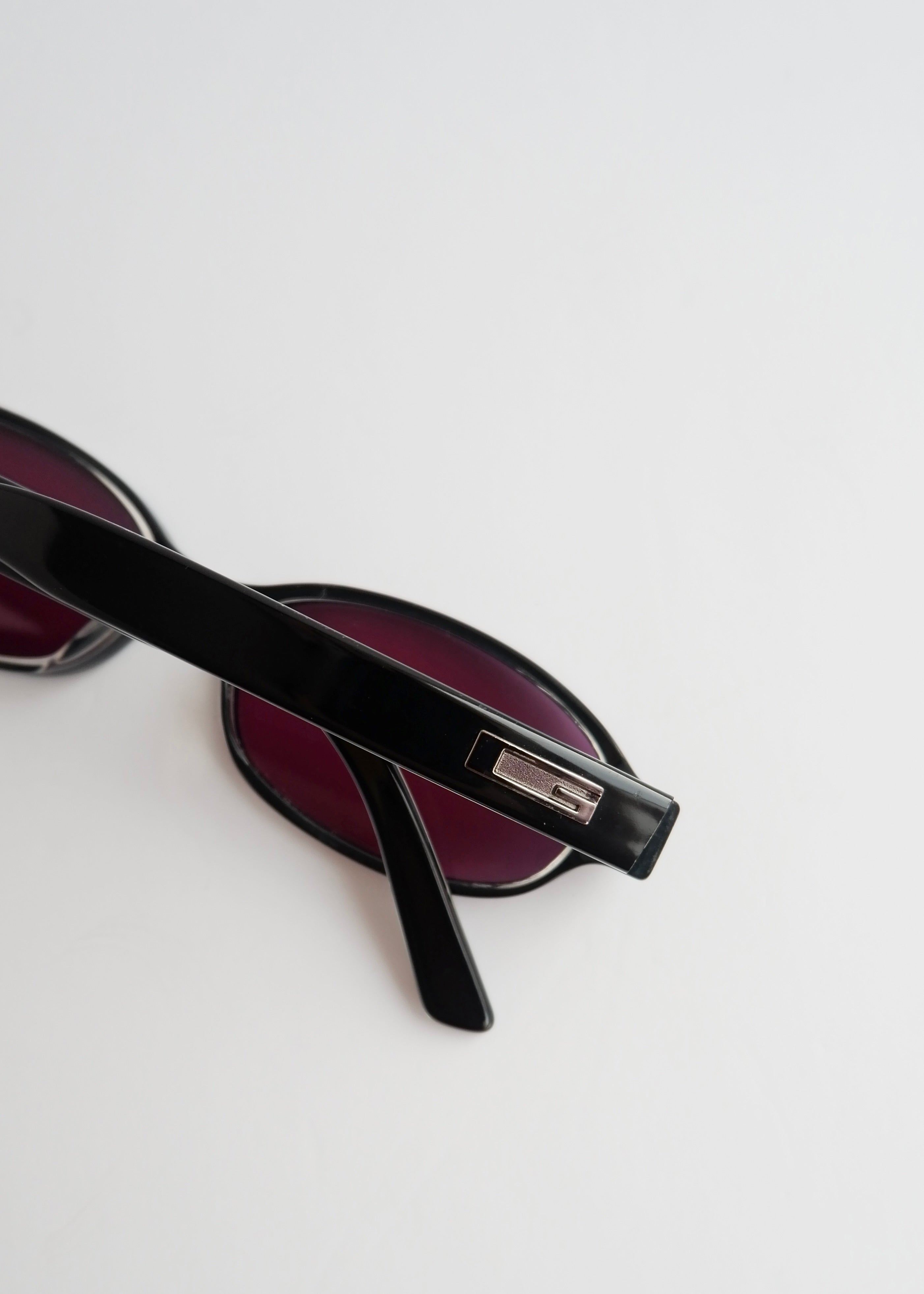 Authentic Preowned Gucci Round Frame Purple Lens Sunglasses