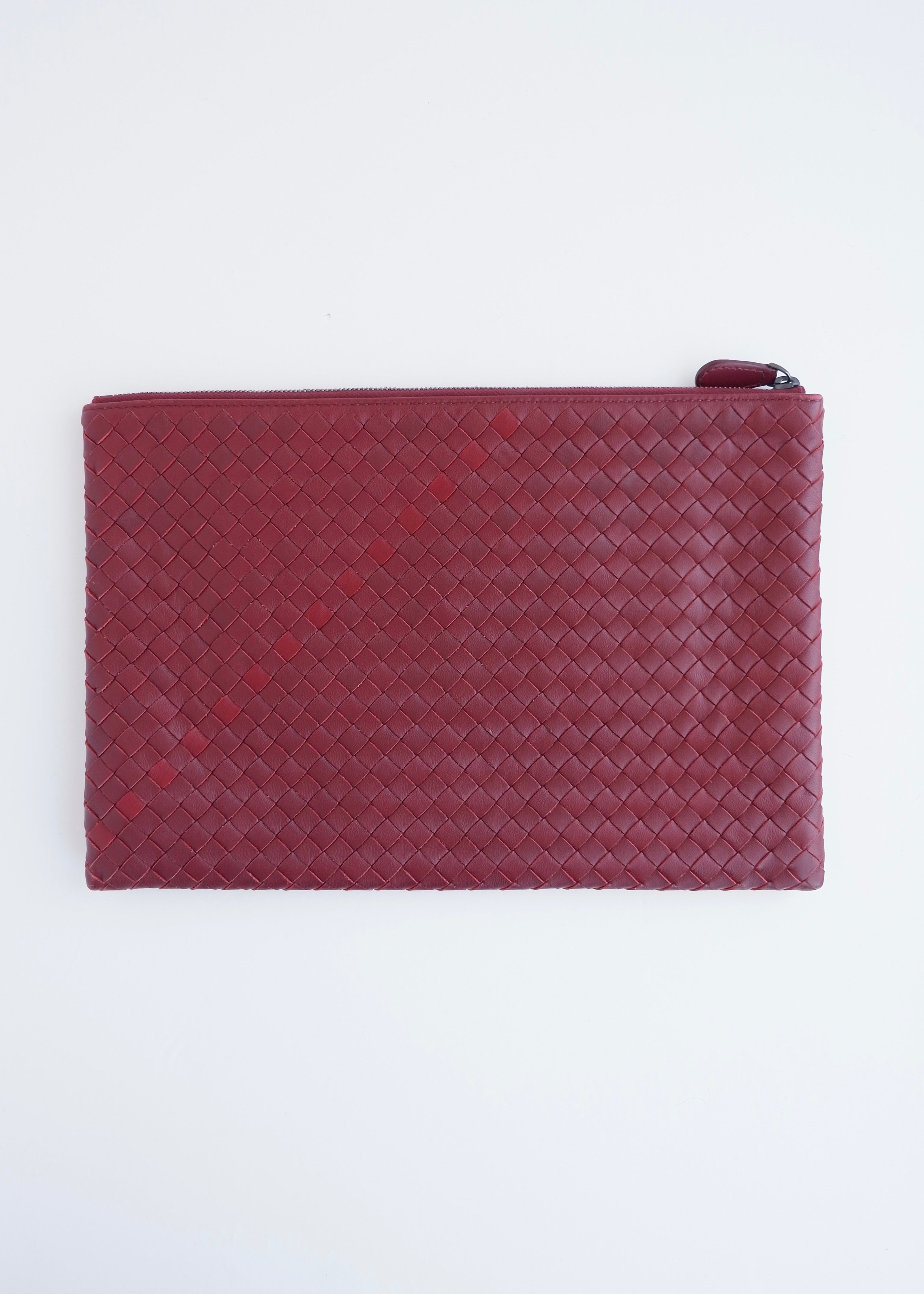Authentic Prowned Bottega Veneta Burgundy Leather Woven Pouch