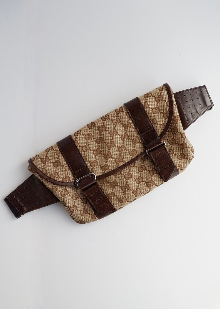 Authentique Sac Banane Gucci Marron en Toile GG et Cuir d'Occasion