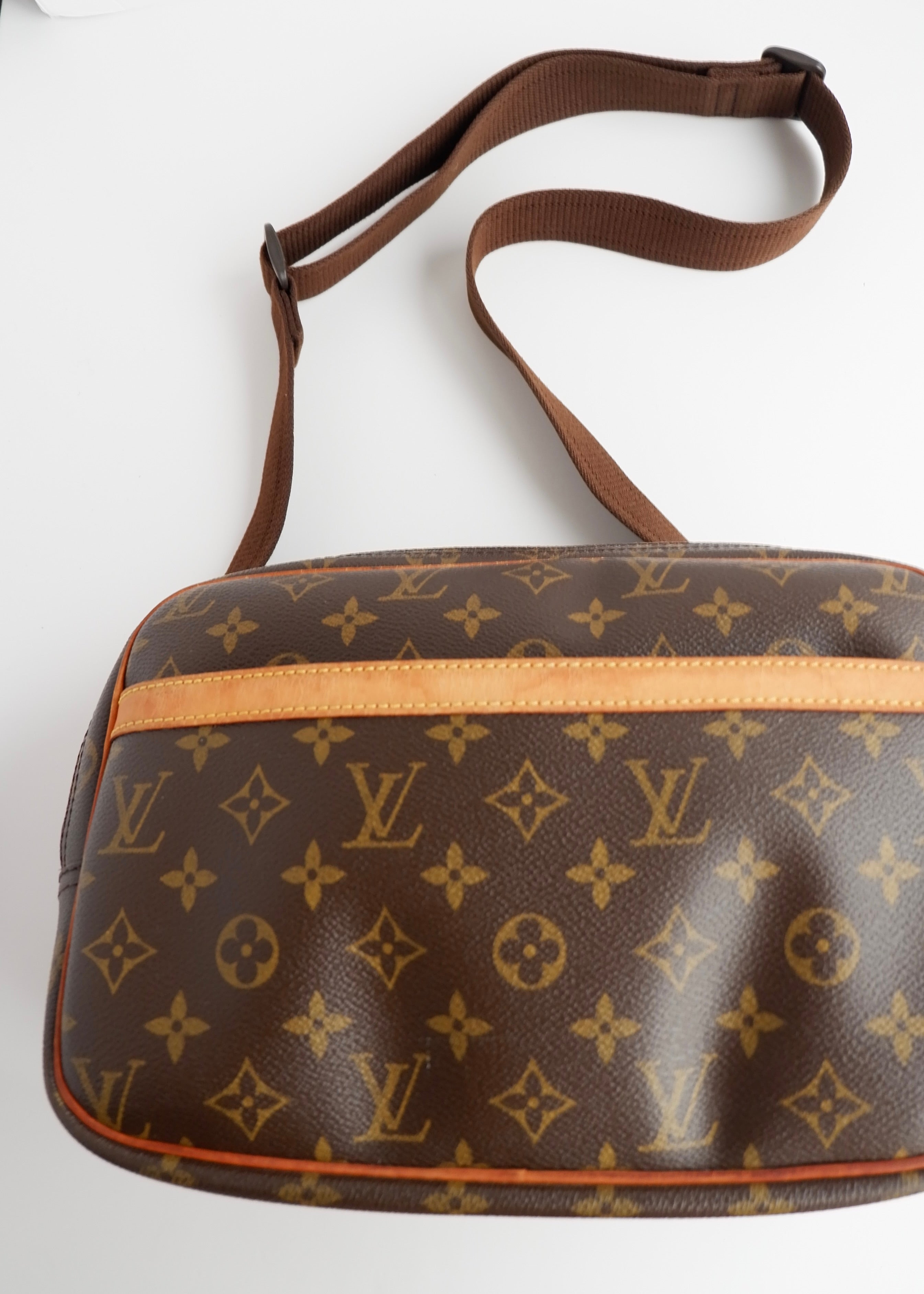 Authentic Preowned Louis Vuitton Monogram Reporter GM Crossbody