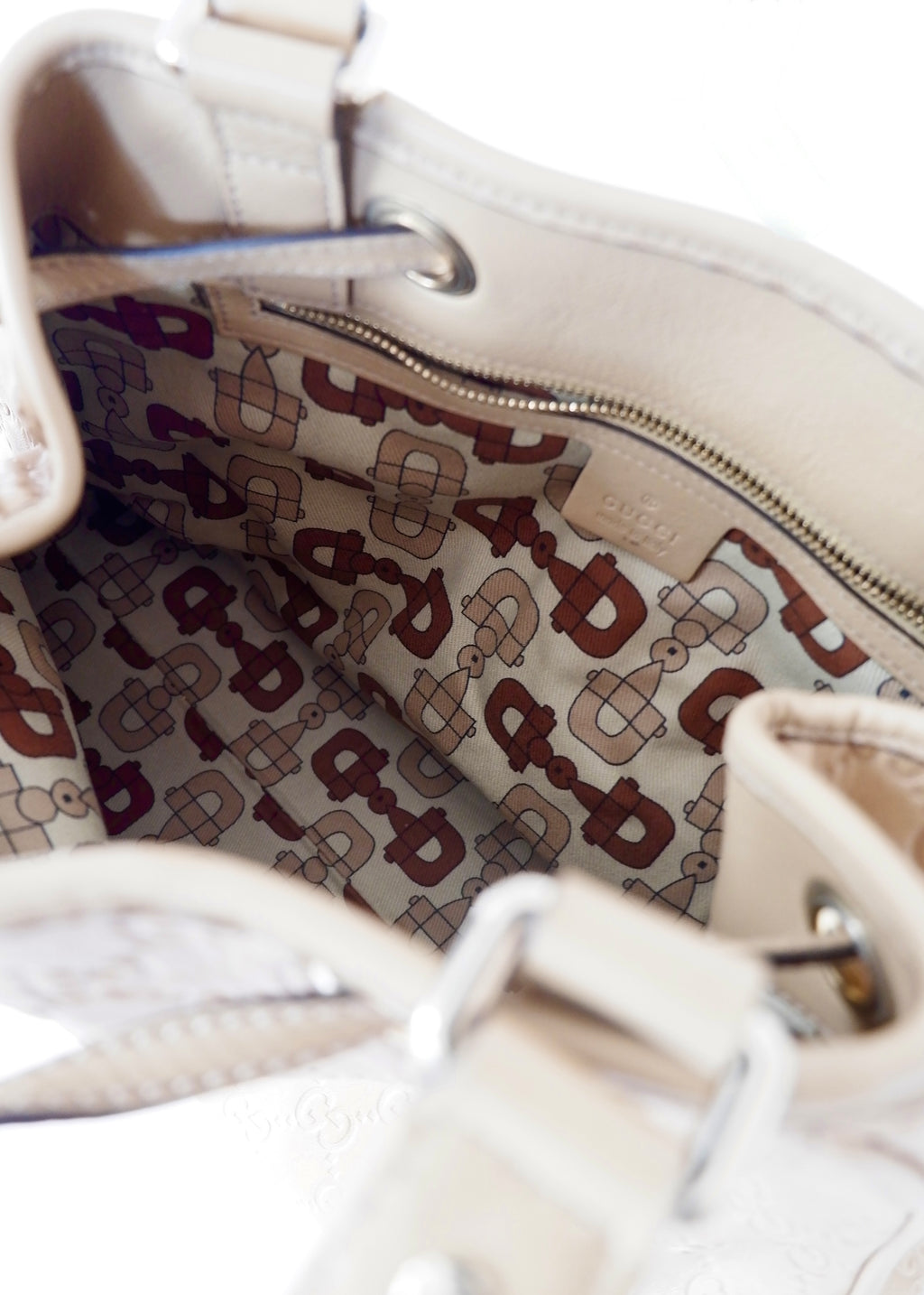 Authentic Preowned Gucci Beige Leagther Guccissima Peggy Tassel Shoulder Bag