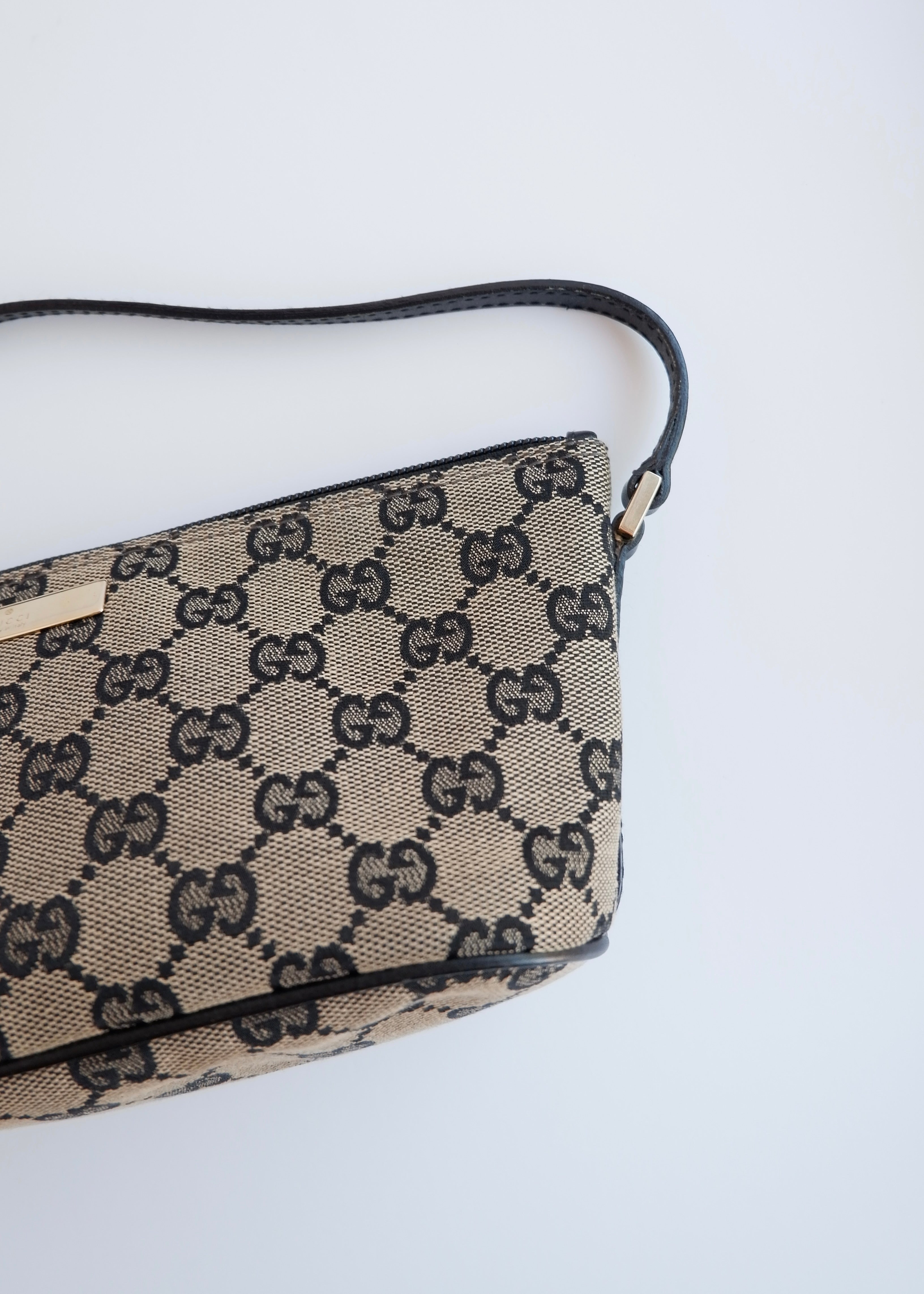 Authentic Preowned Gucci Black GG Canvas Boat Pochette Shoulder Bag
