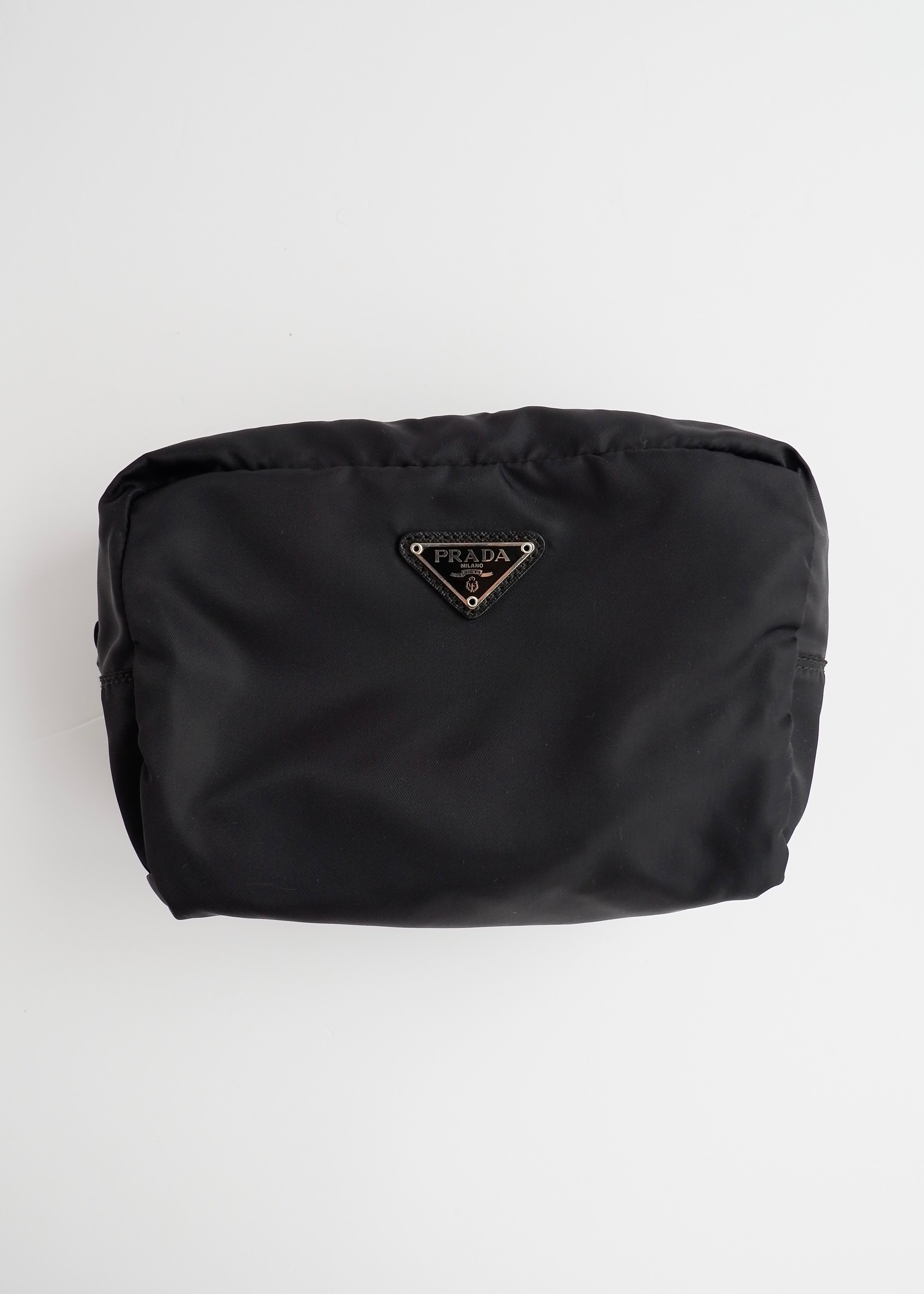Pochette Prada authentique d'occasion en nylon noir