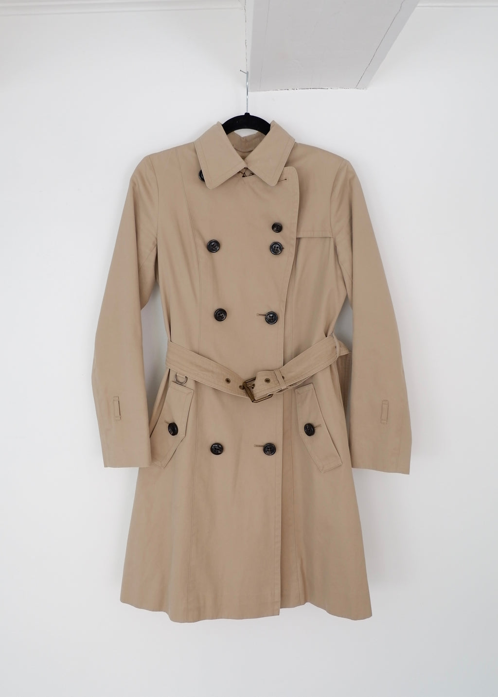 Trench-coat mi-long beige Burberry d'occasion authentique - T.S