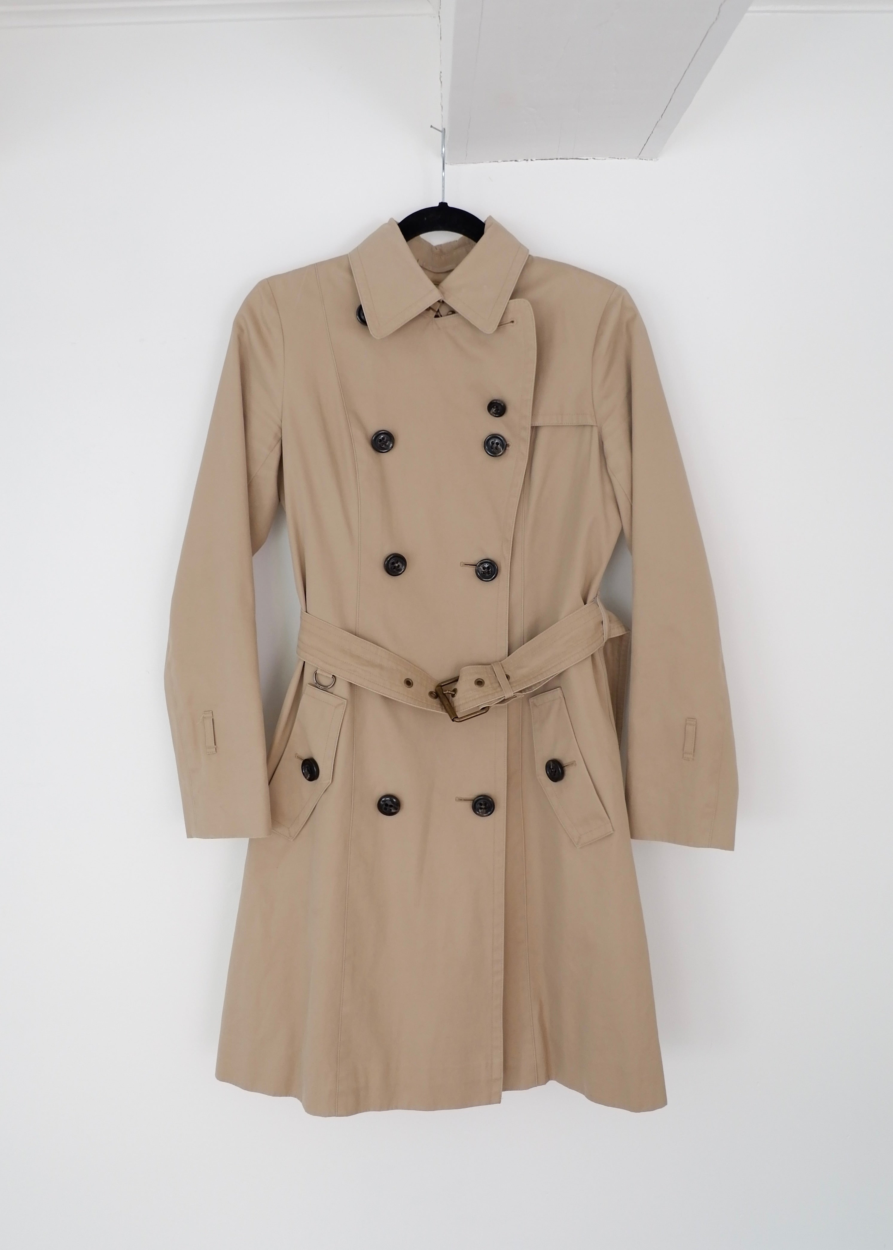 Trench-coat mi-long beige Burberry d'occasion authentique - T.S