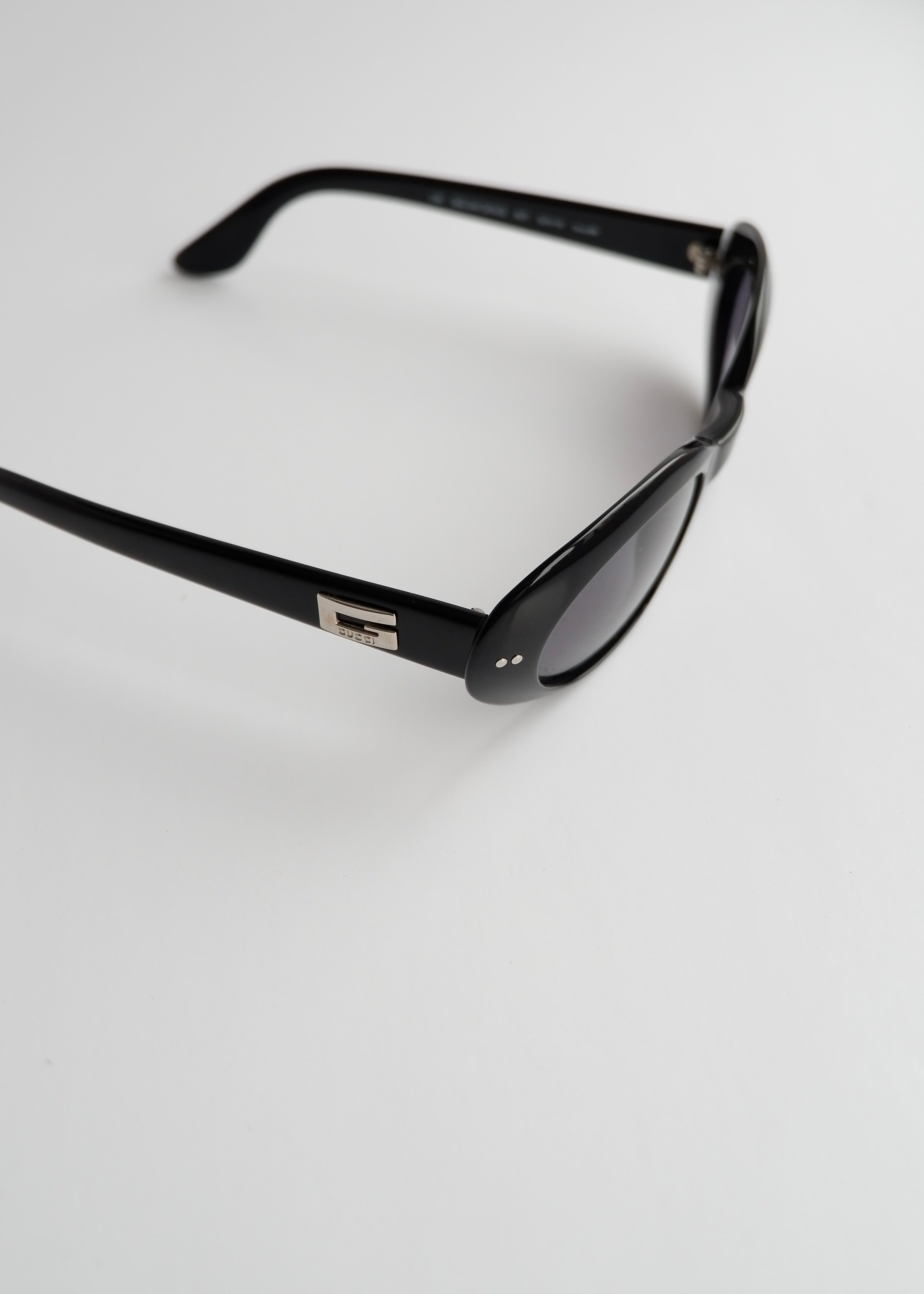 Authentic Preowned Vintage Gucci Black Round Frame G Logo Sunglasses