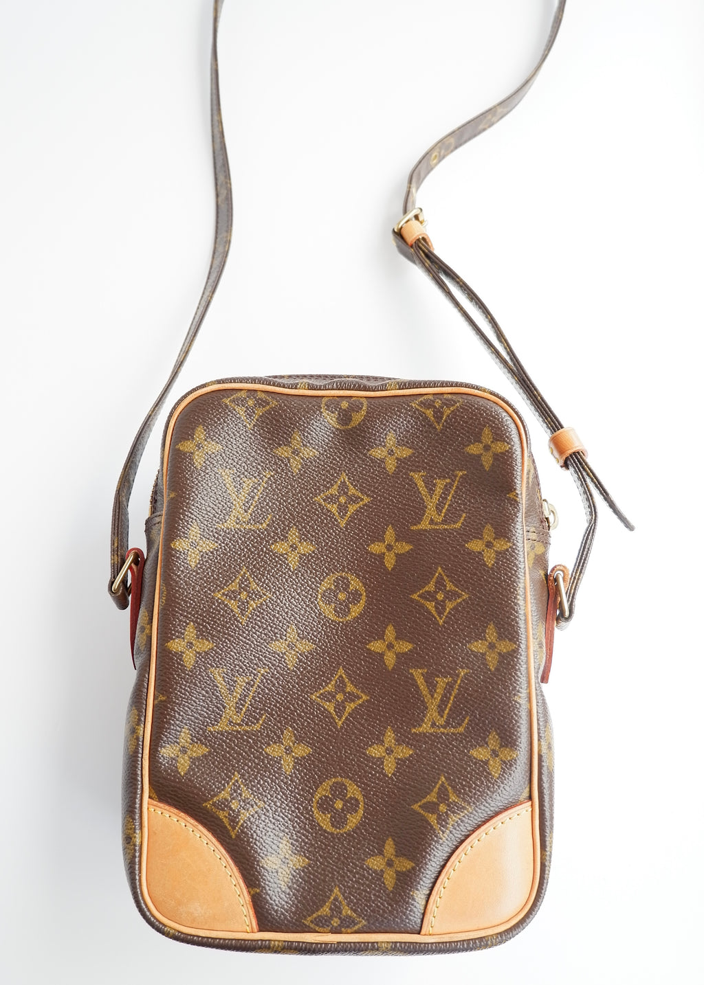 Authentique sac Louis Vuitton Monogram Amazone d'occasion