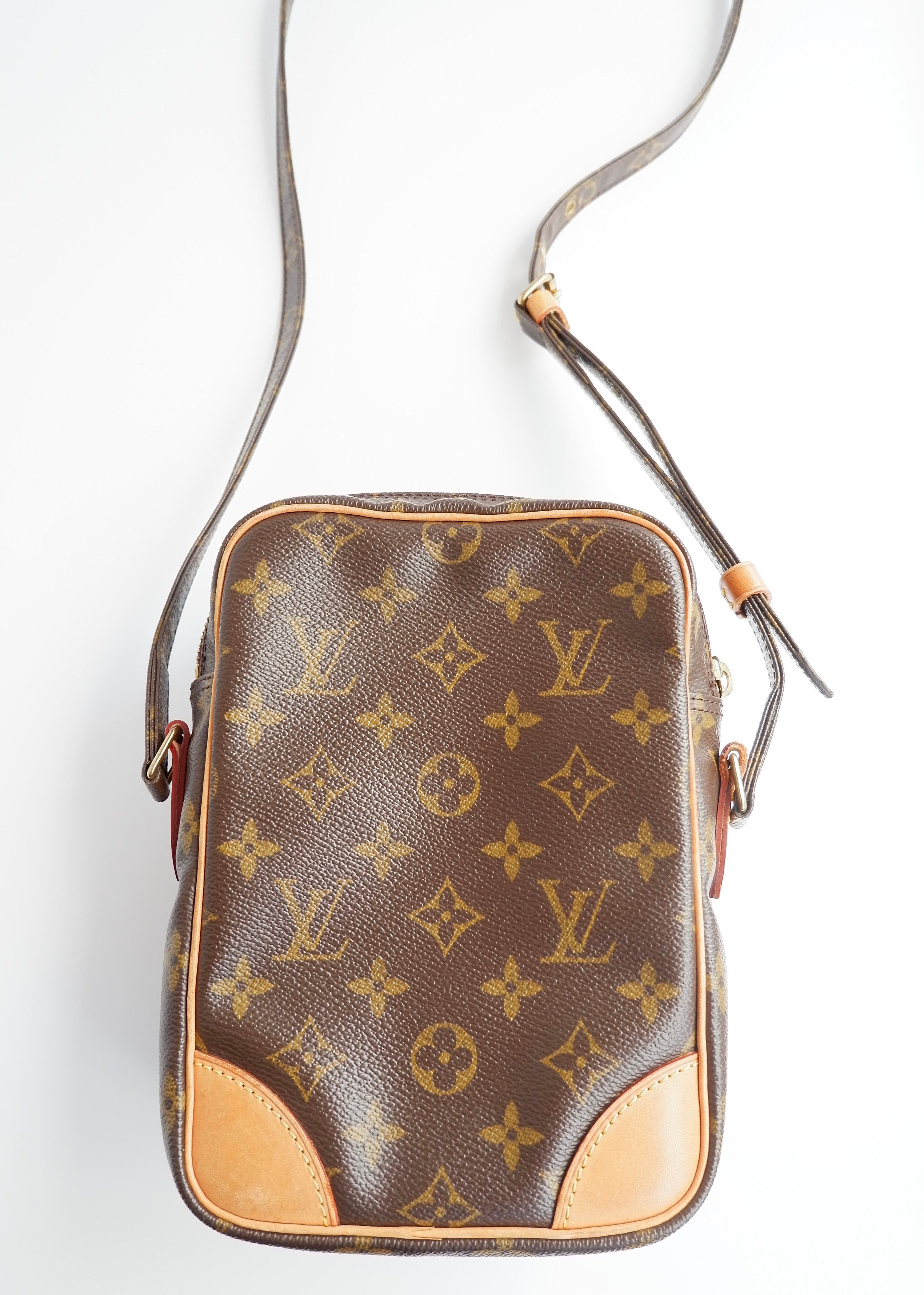 Authentique sac Louis Vuitton Monogram Amazone d'occasion