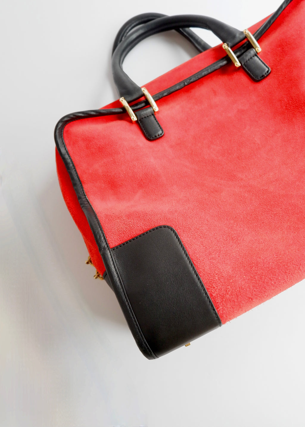Preowned Loewe Red/Black Suede Amazona Handbag