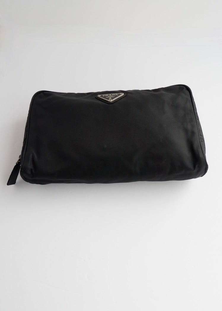 Pochette Prada authentique d'occasion en nylon noir