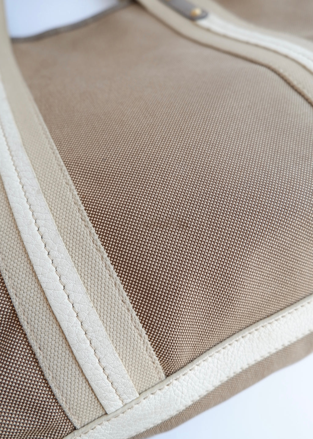 Authentique Sac à Main Prada Bicolore Beige/Doré en Toile et Cuir d'Occasion