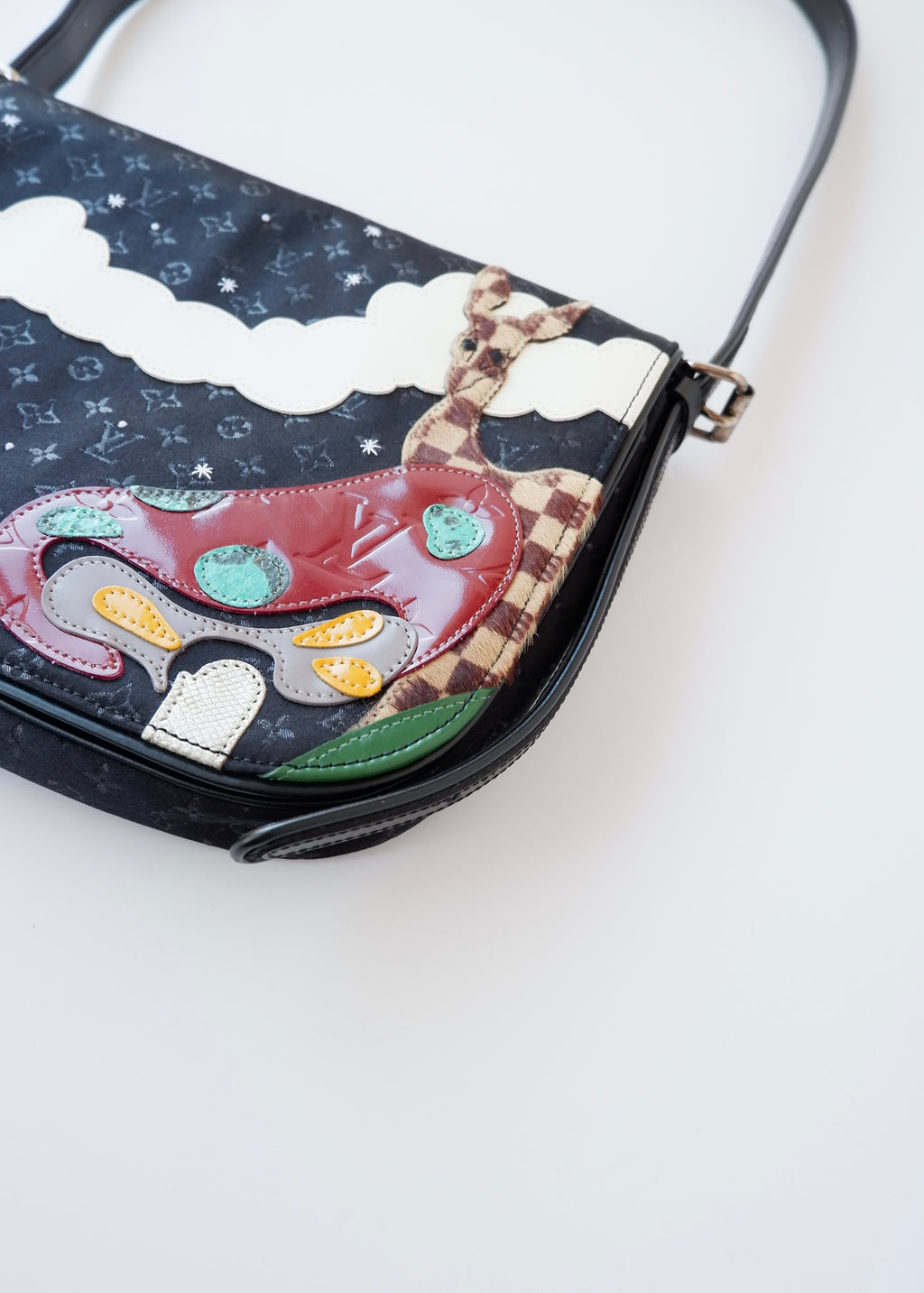 Preowned Louis Vuitton Limited Edition Conte de Fees Musette Bag