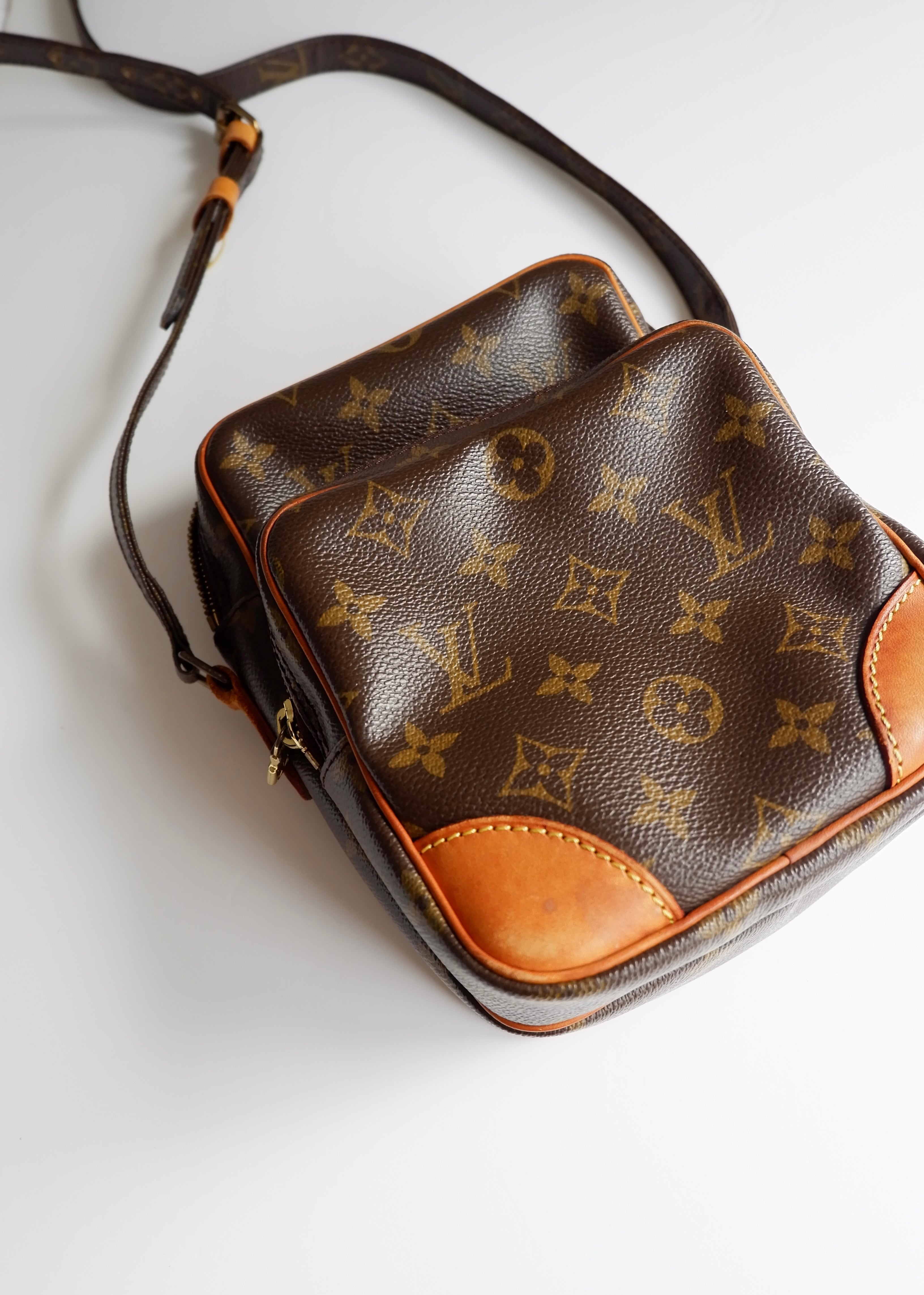 Authentique sac Louis Vuitton Monogram Amazone d'occasion