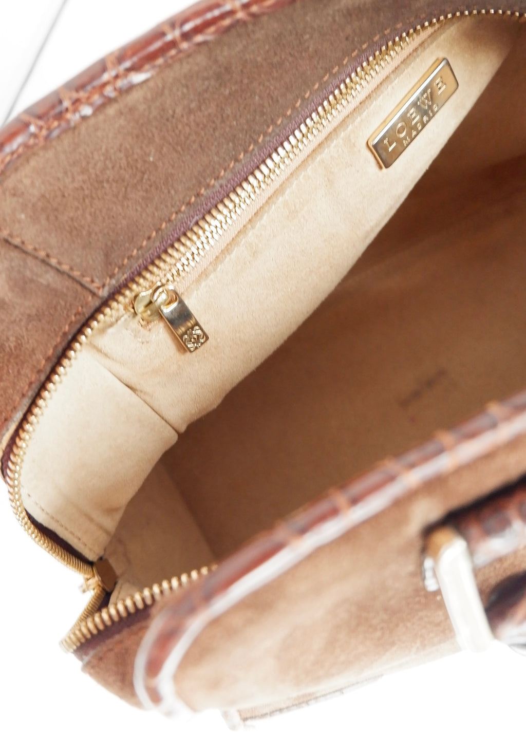 Sac à main Loewe authentique d'occasion en daim marron