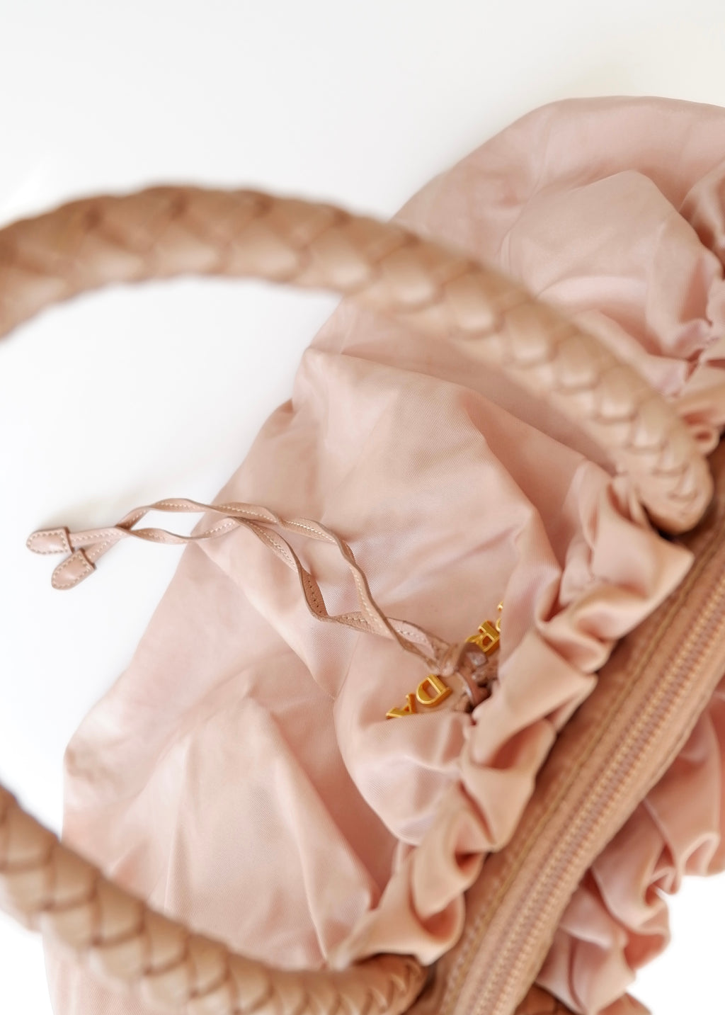 Sac Prada en nylon rose poudré deux en un authentique et d'occasion
