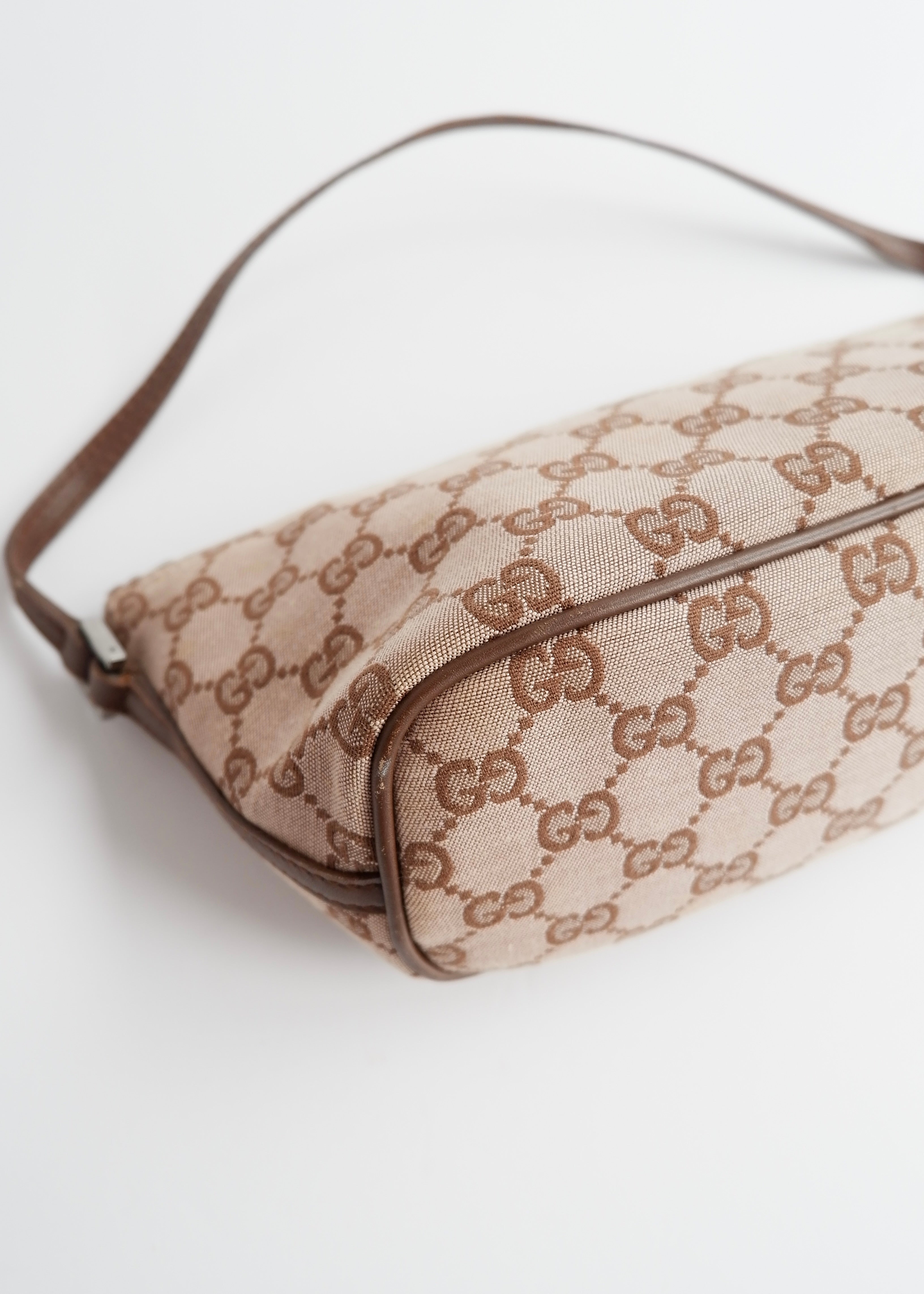 Authentic Preowned Gucci Brown GG Canvas Boat Pochette