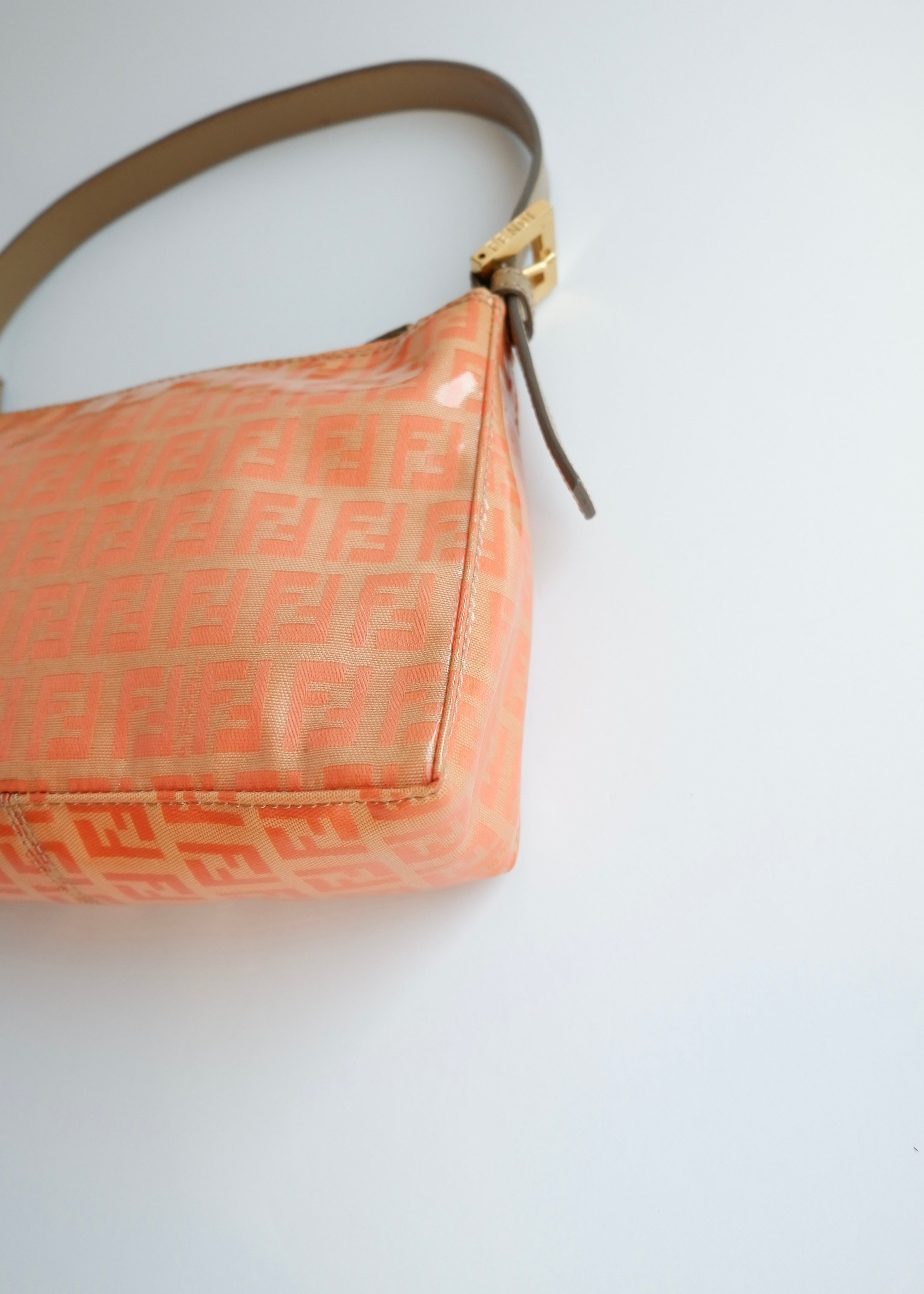 Authentique sac micro bandoulière Fendi Orange Zucchino en toile enduite d'occasion