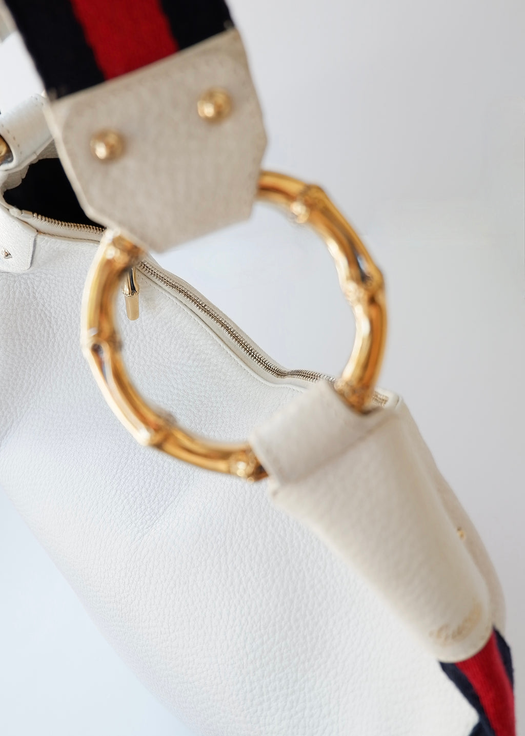 Preowned Gucci White Leather Sherry Line Hobo Shoulder Bag