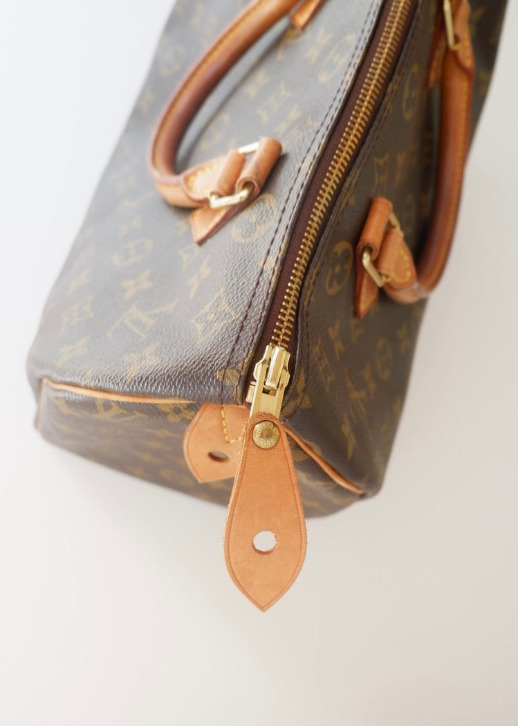 Preowned Louis Vuitton Monogram Speedy 30 Handbag