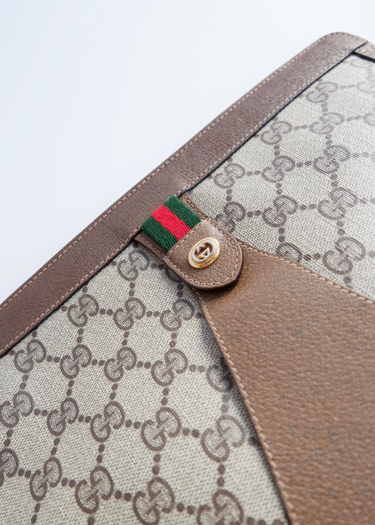 Preowned Vintage Gucci Brown GG Coated Canvas Clutch