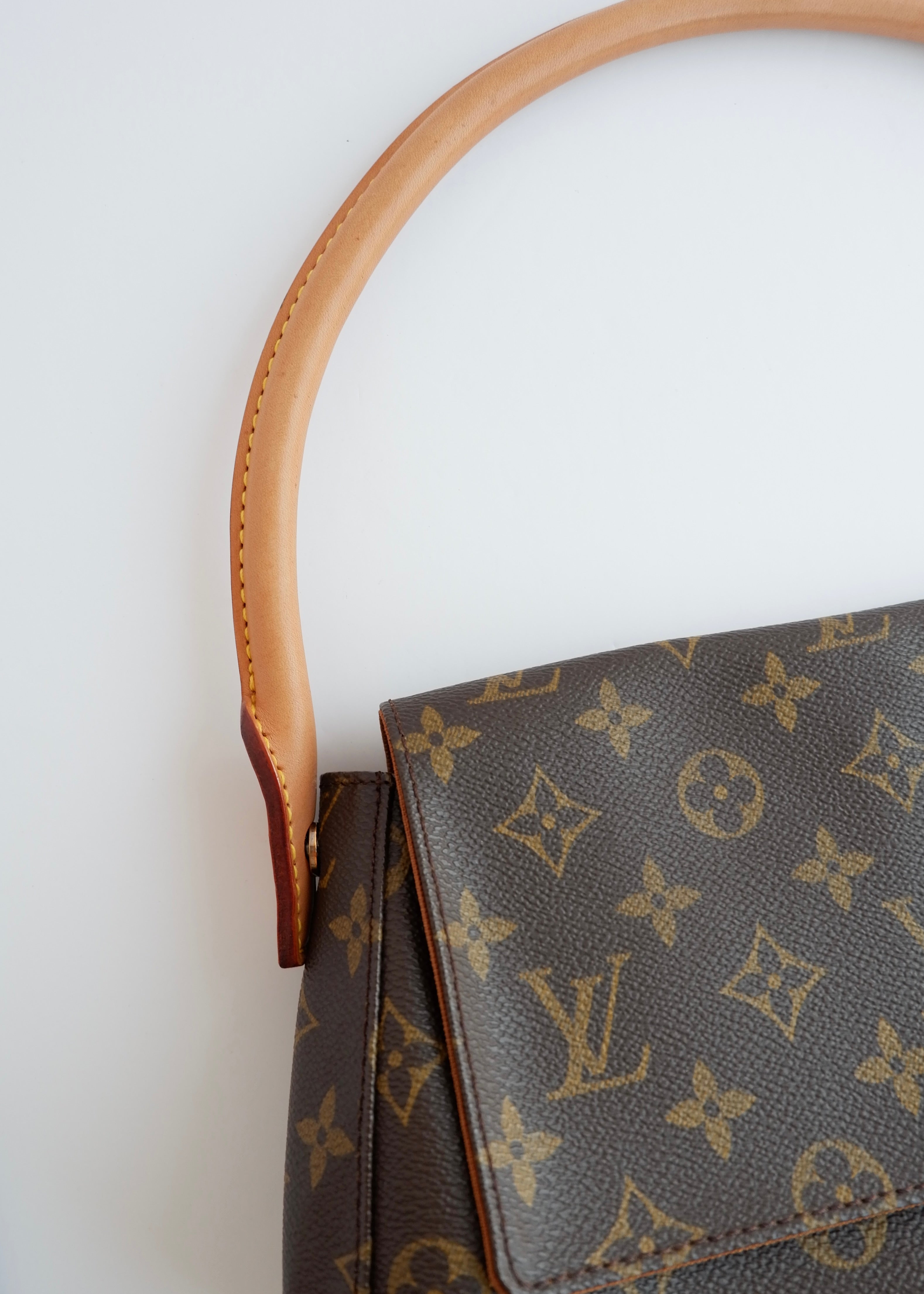 Sac Looping PM Louis Vuitton Monogram Authentique d'occasion
