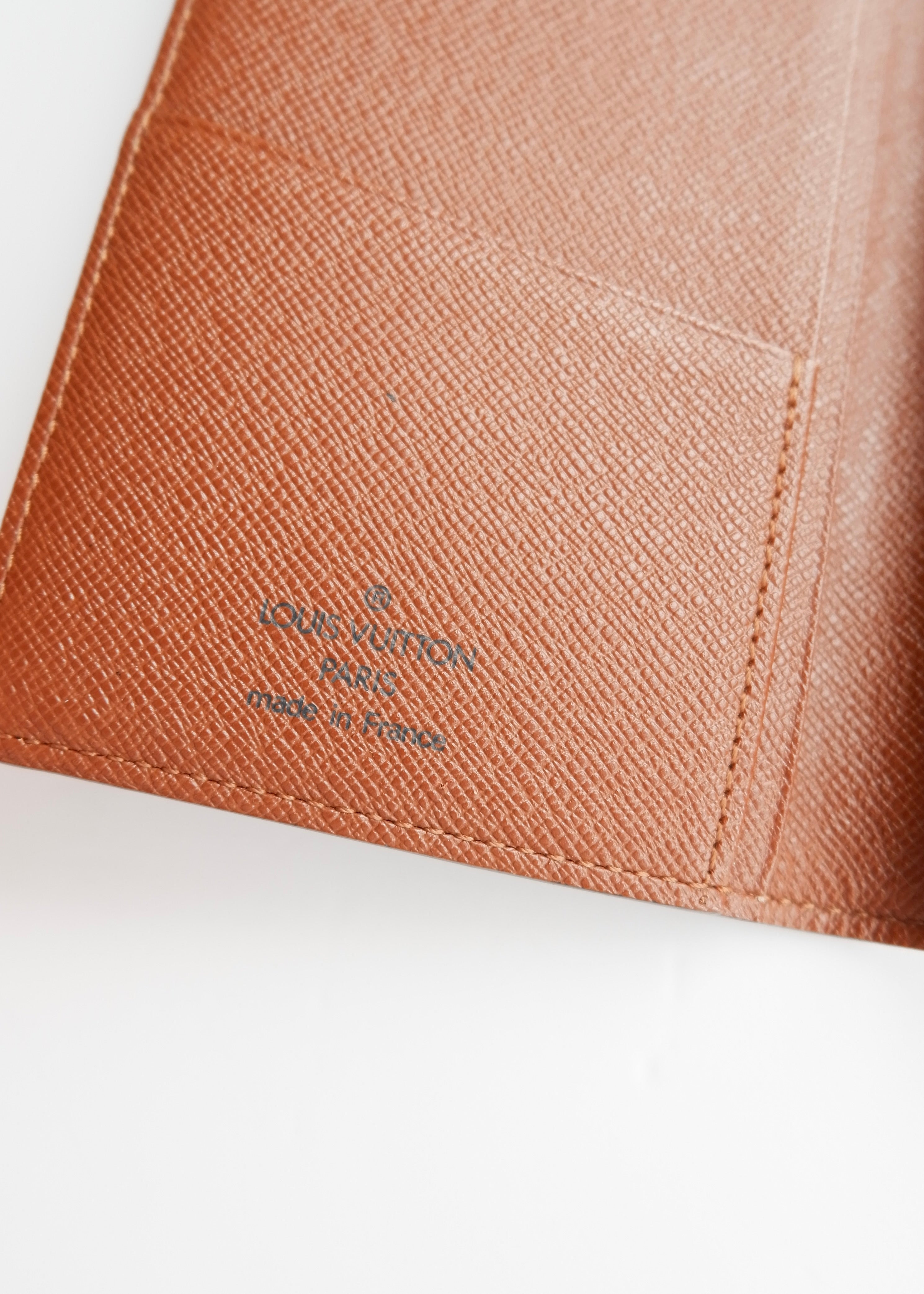 Authentique porte-billets/cartes Louis Vuitton Monogram d'occasion
