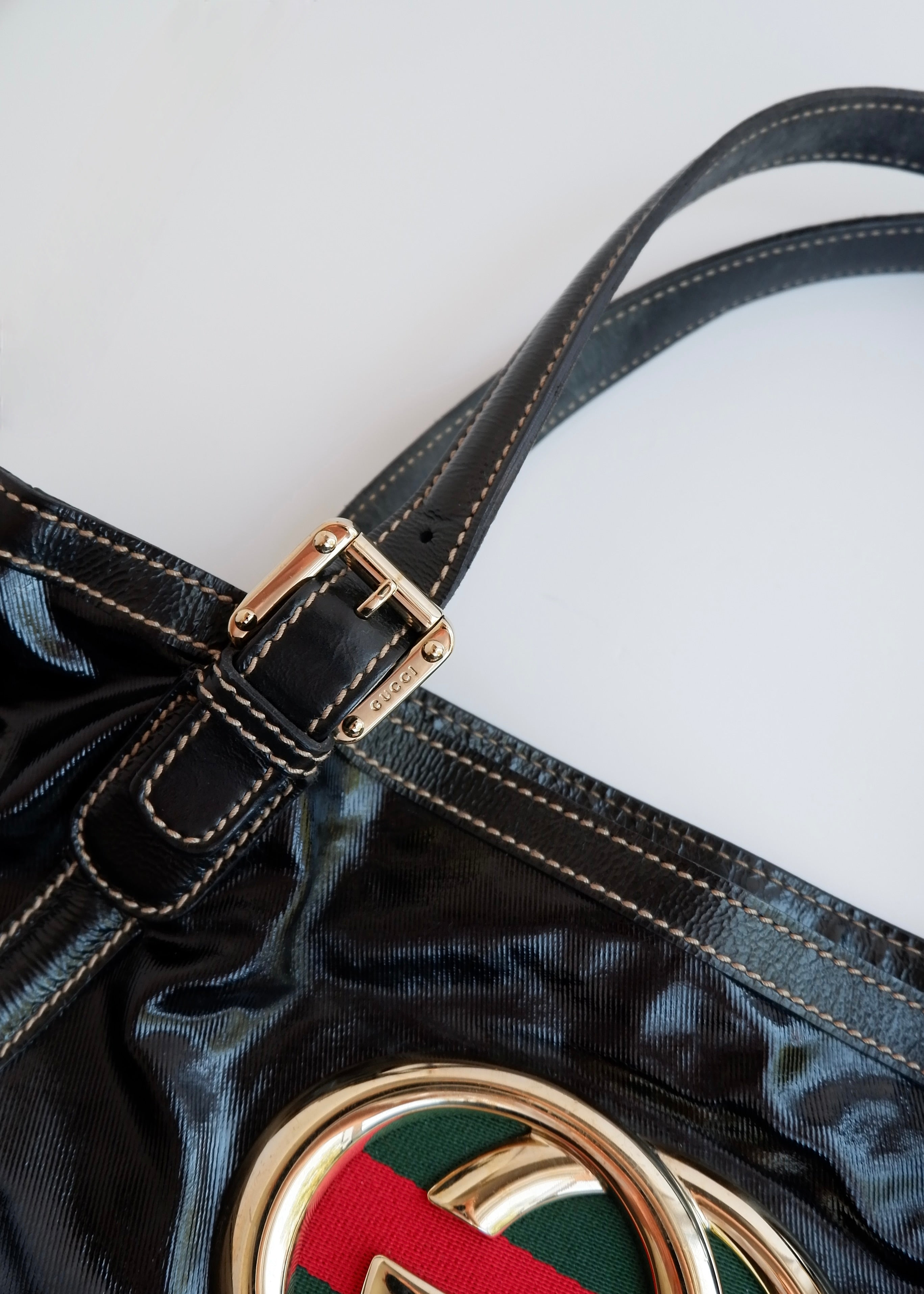 Preowned Gucci Black Dialux/ Patent Leather Britt Shoulder Tote
