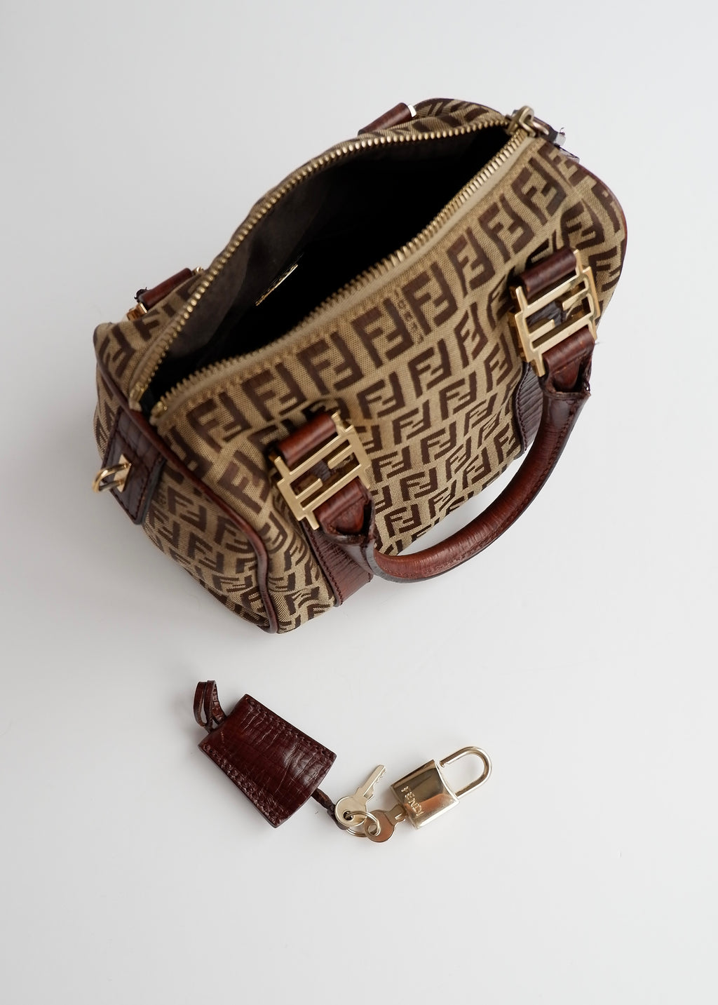 Authentique Sac Boston Fendi Zucchino Toile Marron Petit Forever Bauletto d'occasion