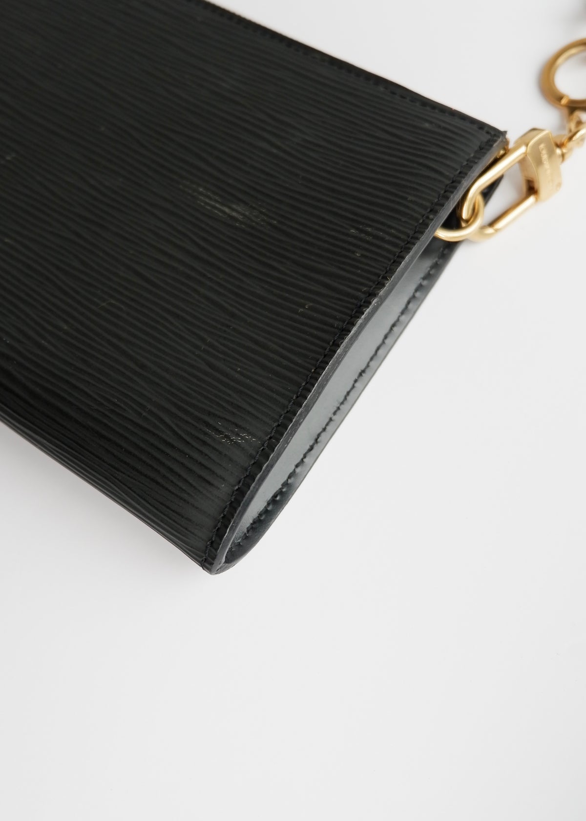 Authentic Preowned Louis Vuitton Black Epi Pochette