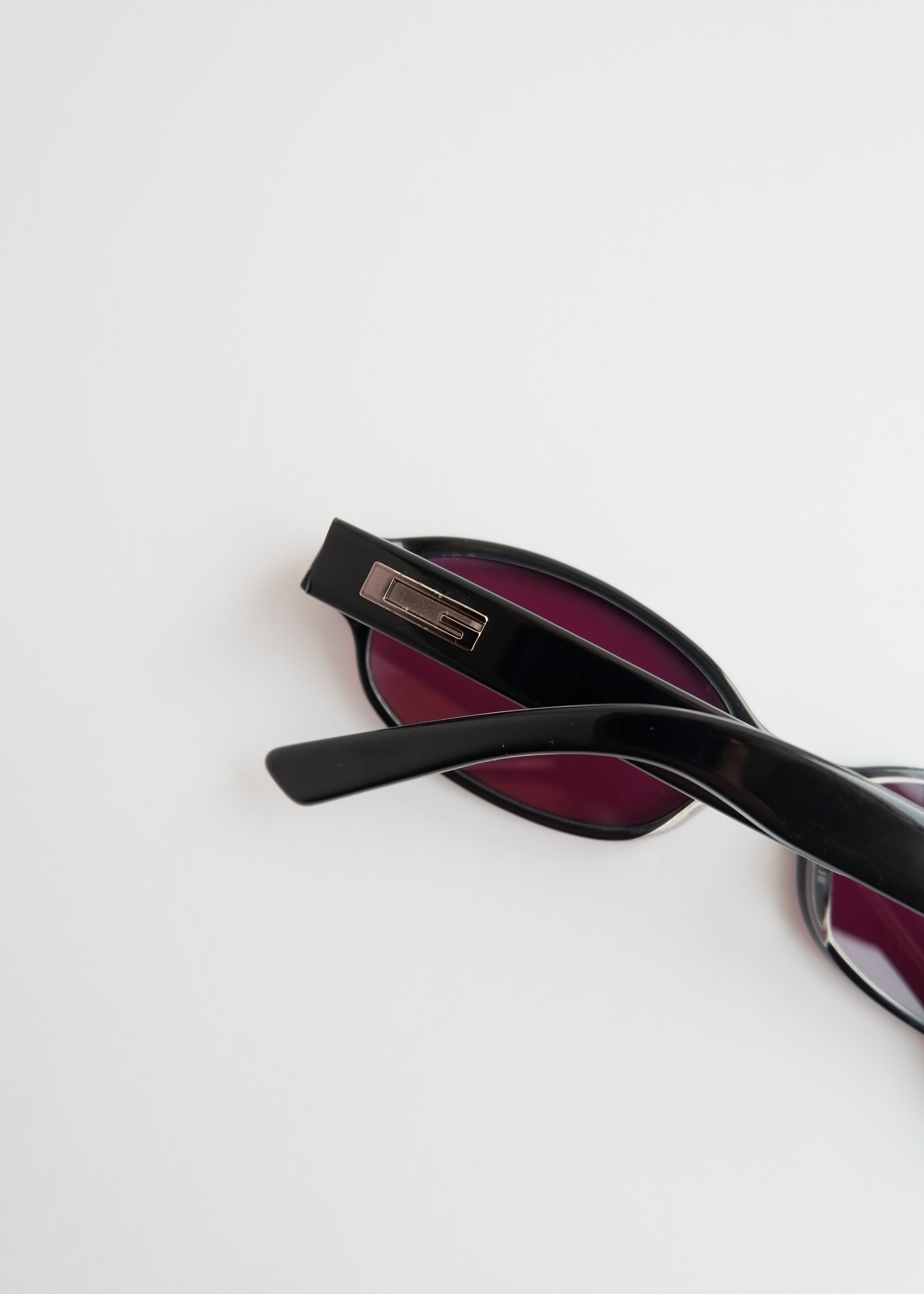 Authentic Preowned Gucci Round Frame Purple Lens Sunglasses