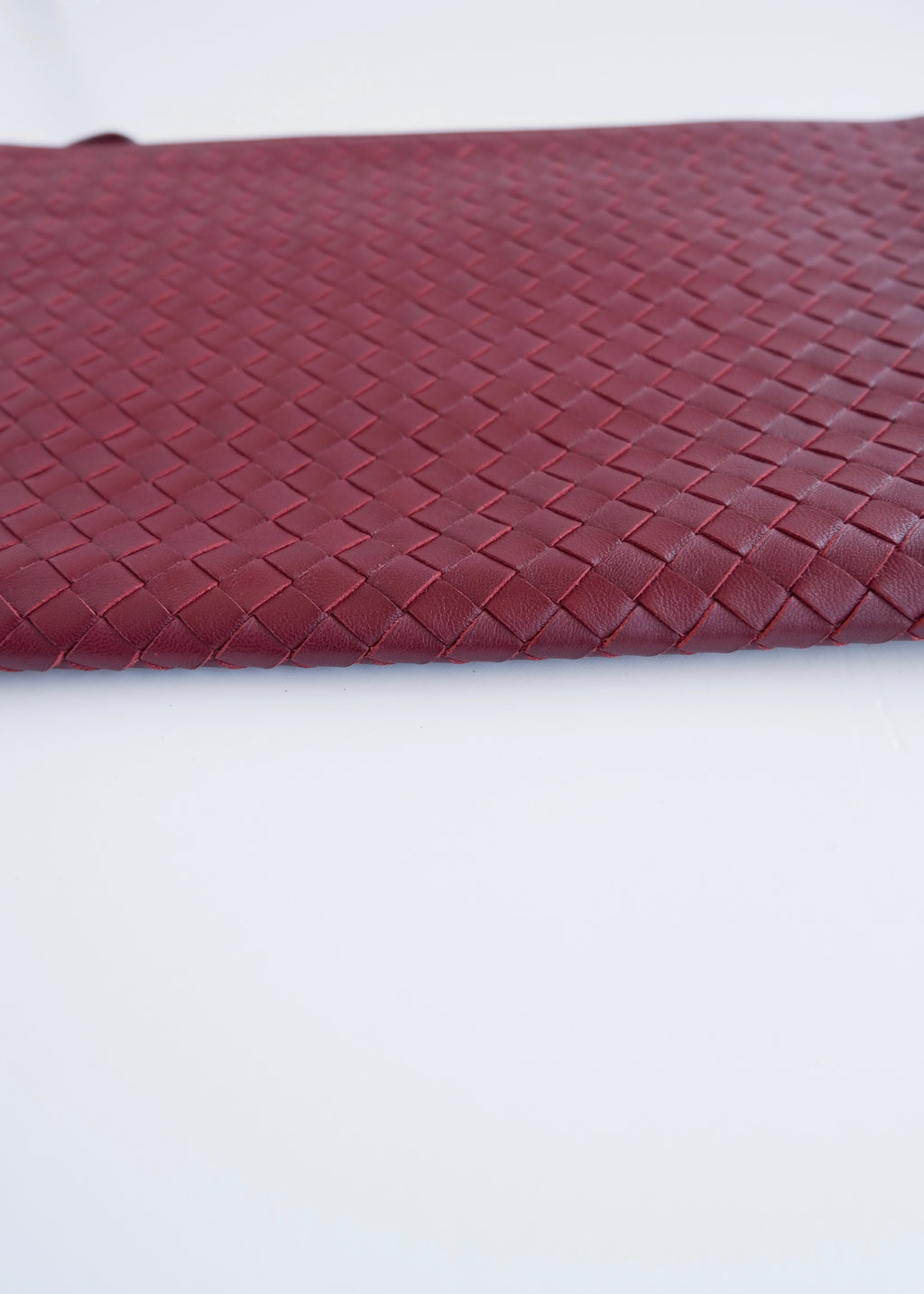 Authentic Prowned Bottega Veneta Burgundy Leather Woven Pouch