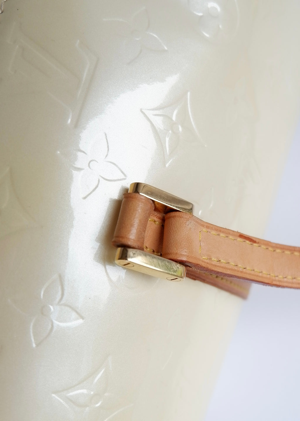 Preowned Louis Vuitton Monogram Vernis Perle Bedford Shoulder Bag