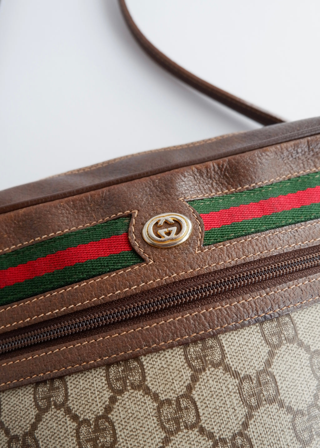 Authentic Preowned Vintage Gucci Brown GG Coated Canvas Crossbody Bag