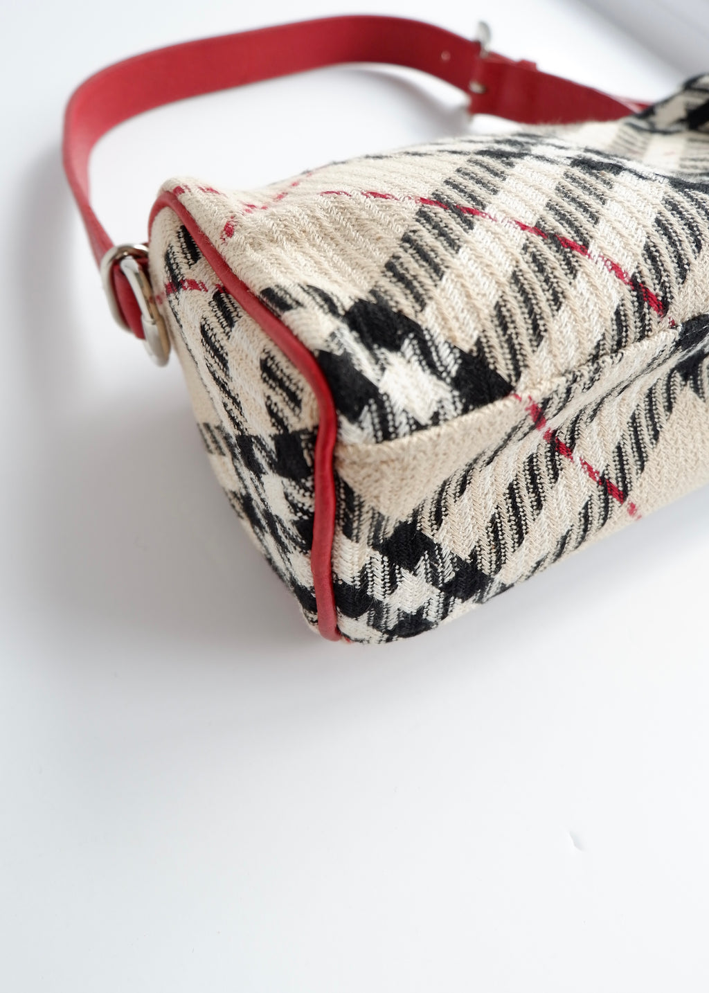 Authentic Preowned Burberry Red Novacheck Shoulder Bag