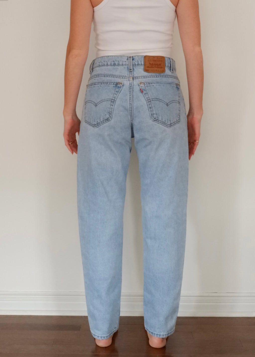 Levis Vintage 550 Medium Light Wash Jeans - 30