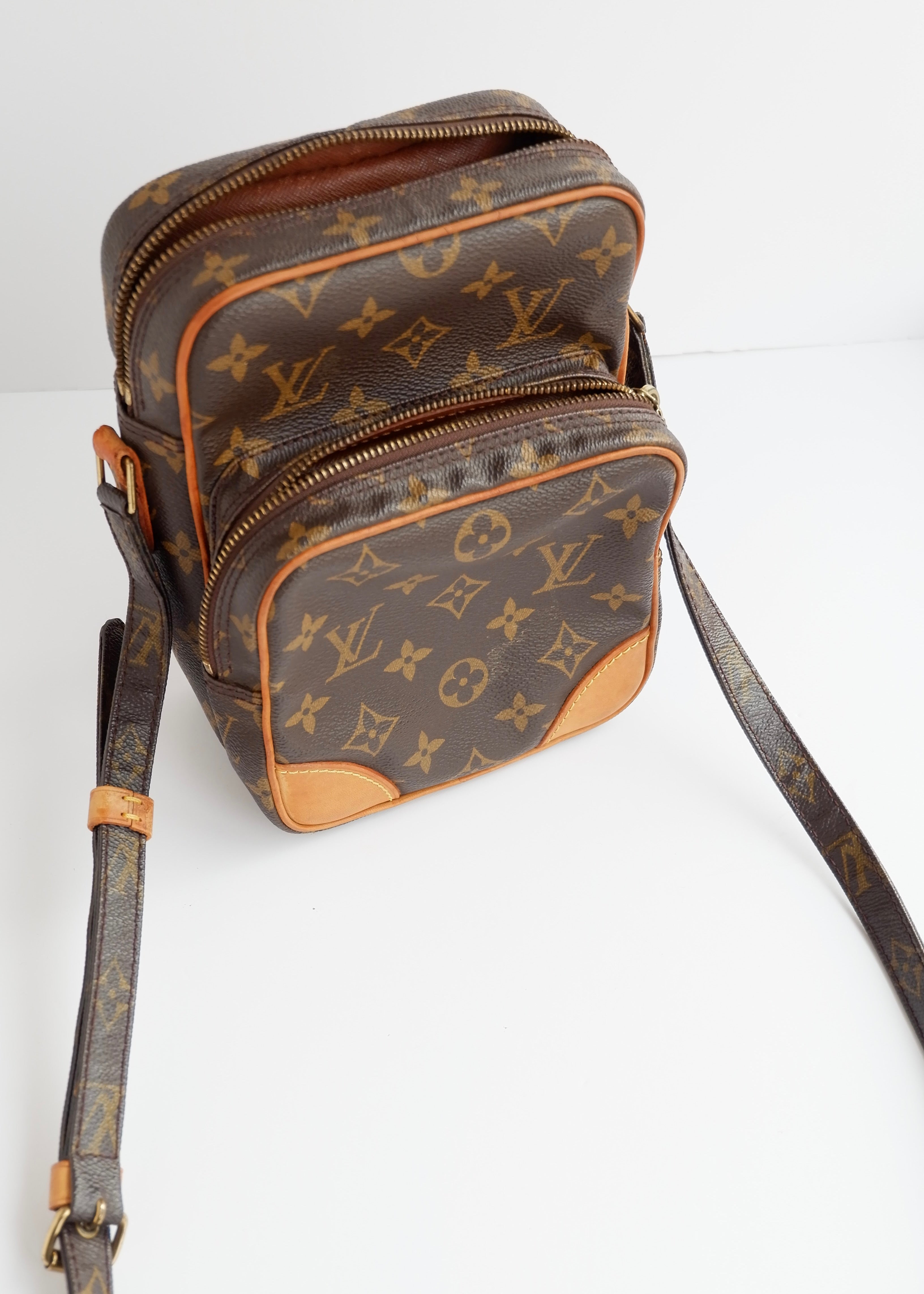 Sac bandoulière Louis Vuitton Monogram Amazone d'occasion authentique