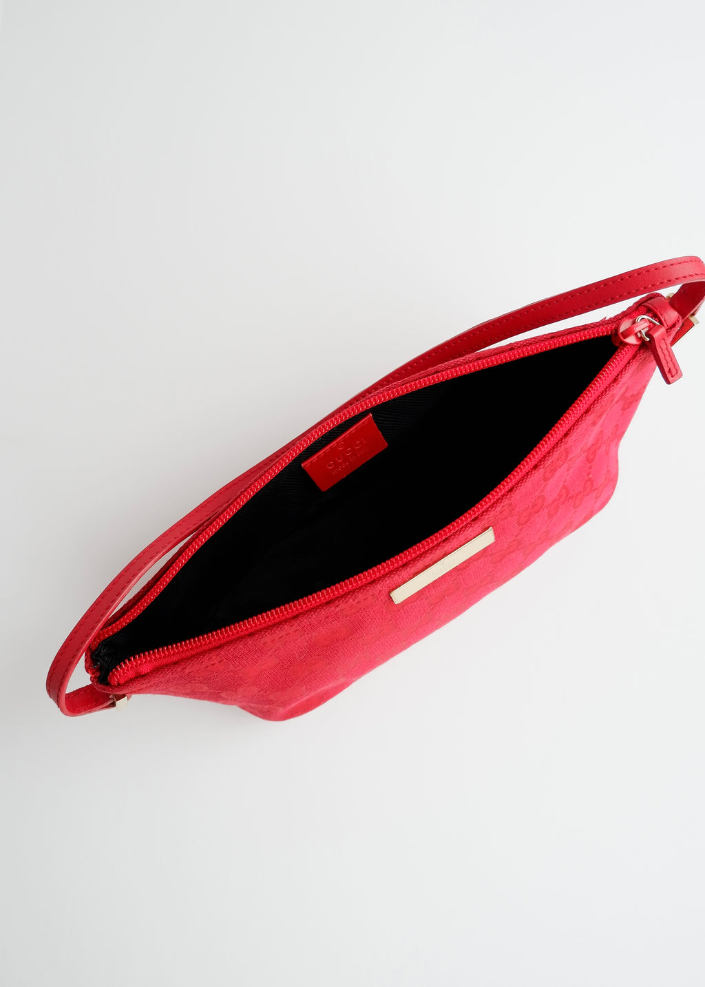 Authentic Preowned Gucci Red GG Canvas Boat Pochette Shoulder Bag
