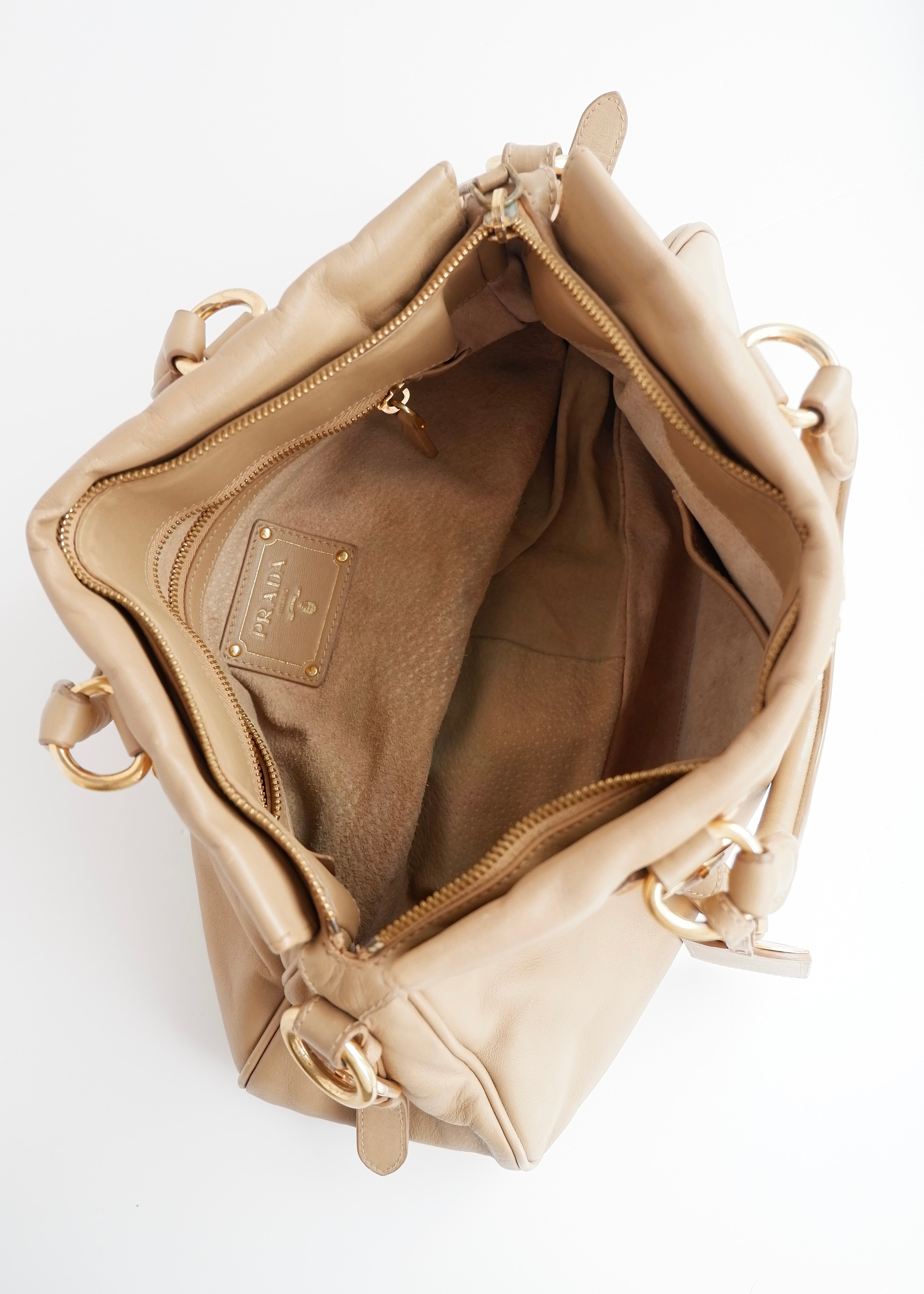 Authentique sac Prada en cuir marron, deux-en-un, d'occasion