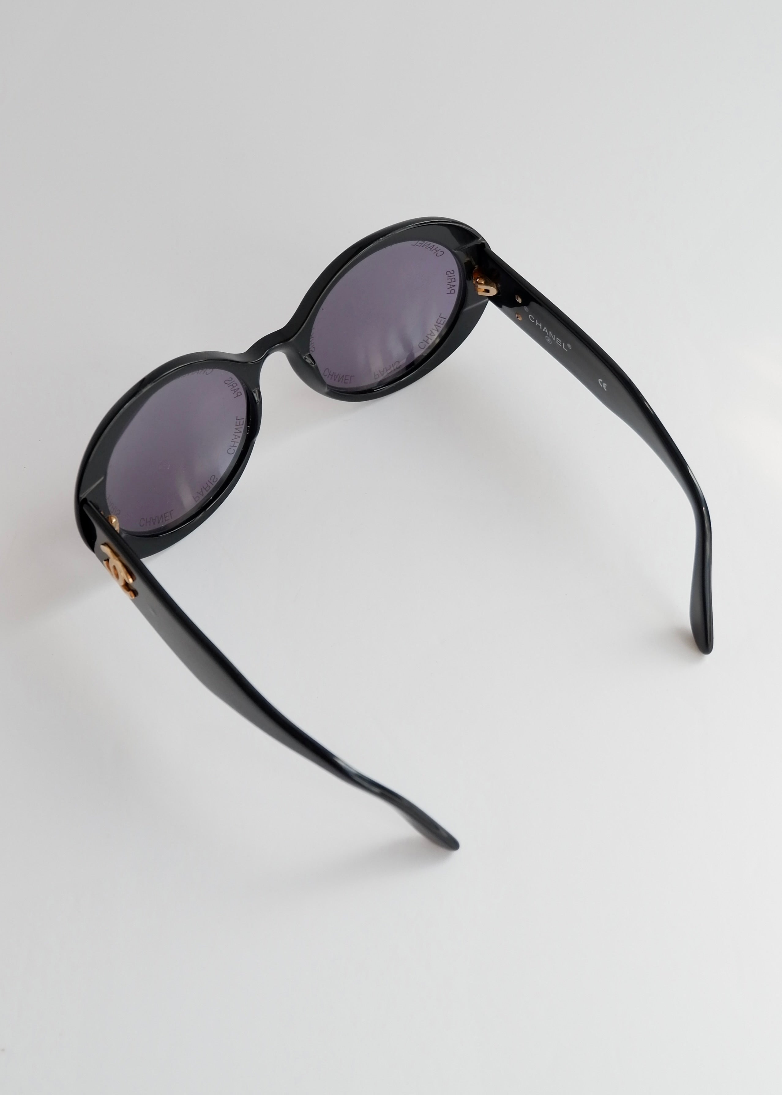 Preowned Vintage Chanel Black Round Rare "CHANEL PARIS" Sunglasses