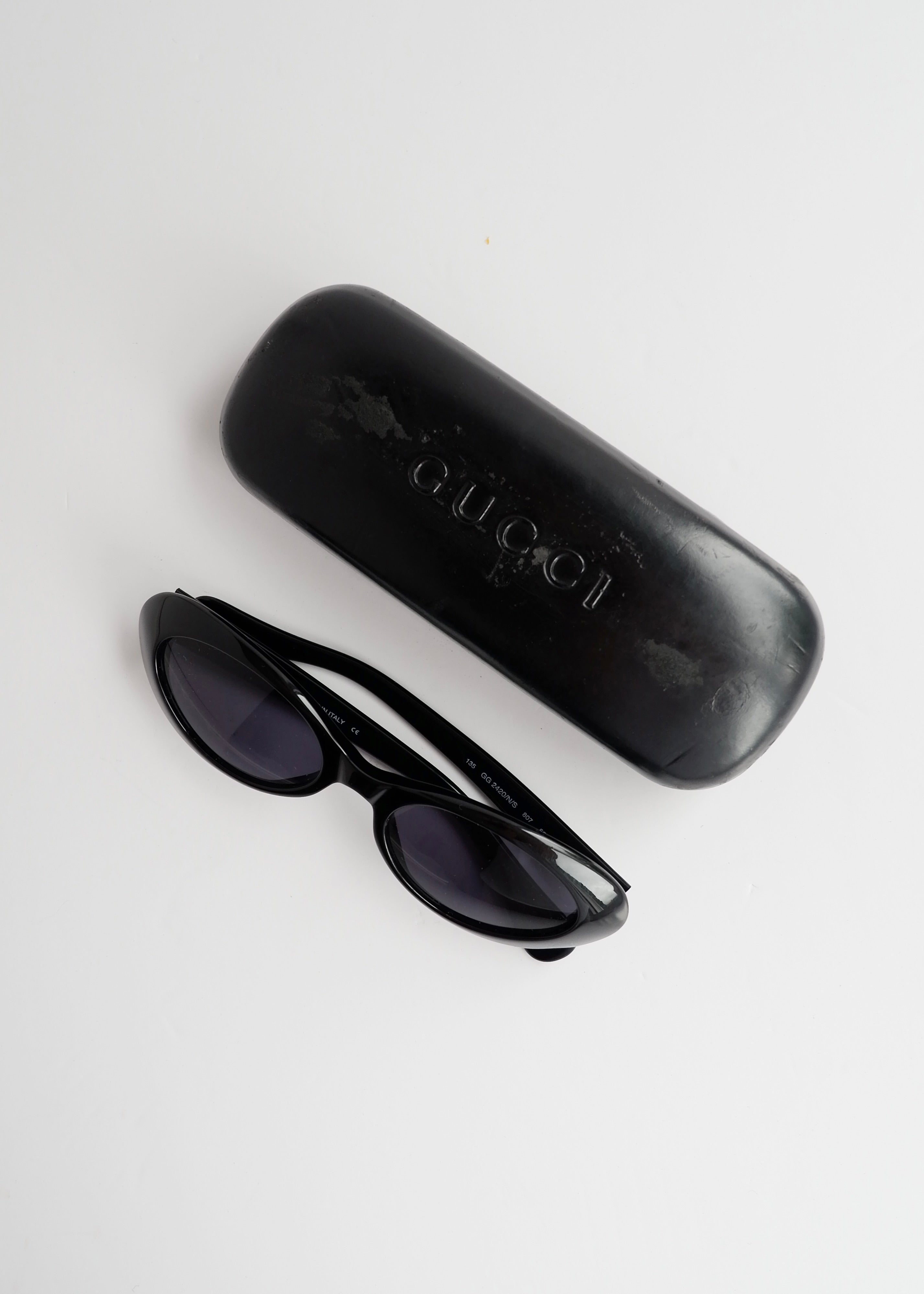 Authentic Preowned Vintage Gucci Black Oval Frame Sunglasses