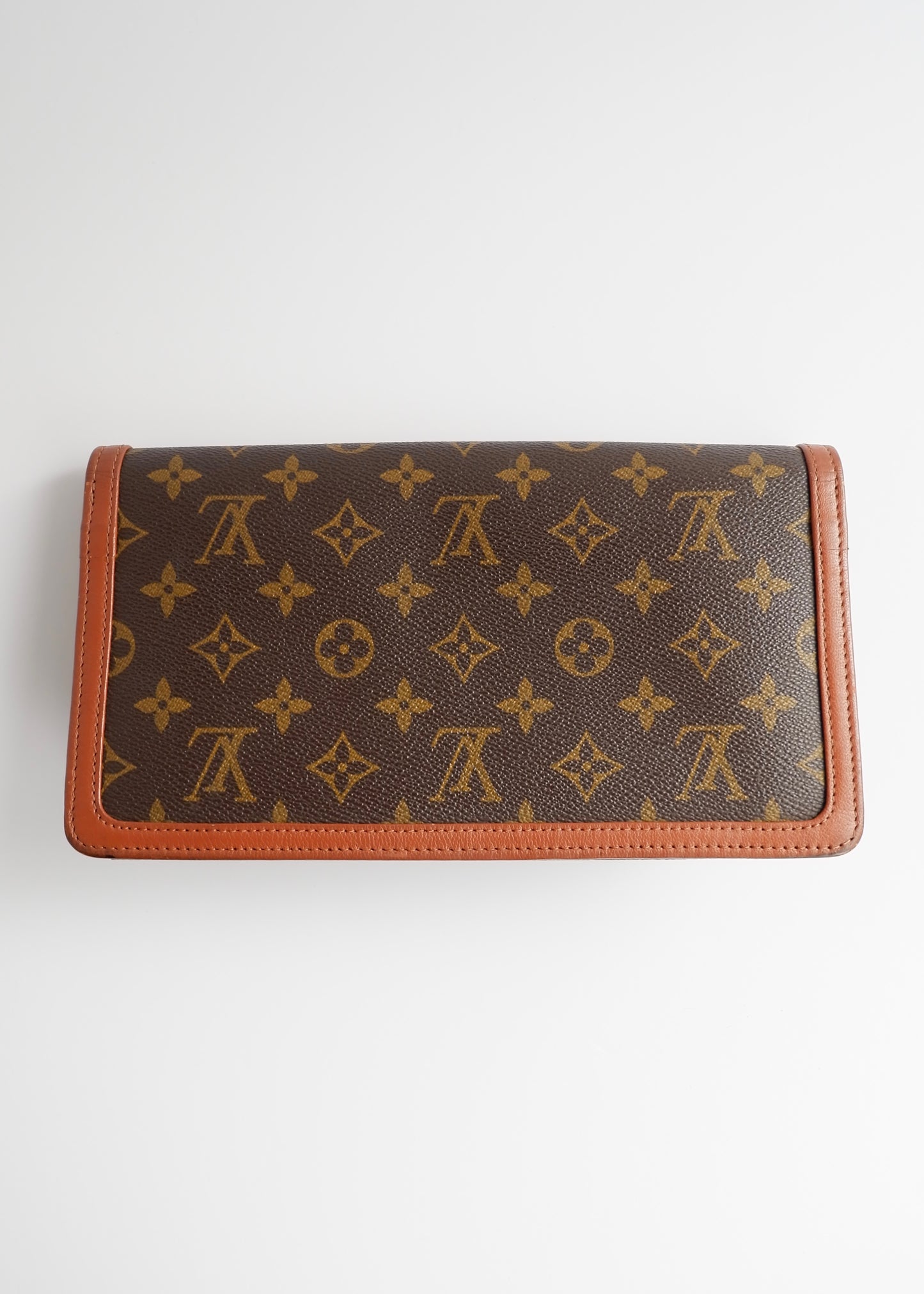 Authentic Preowned Vintage Louis Vuitton Monogram Pochette Dame Clutch