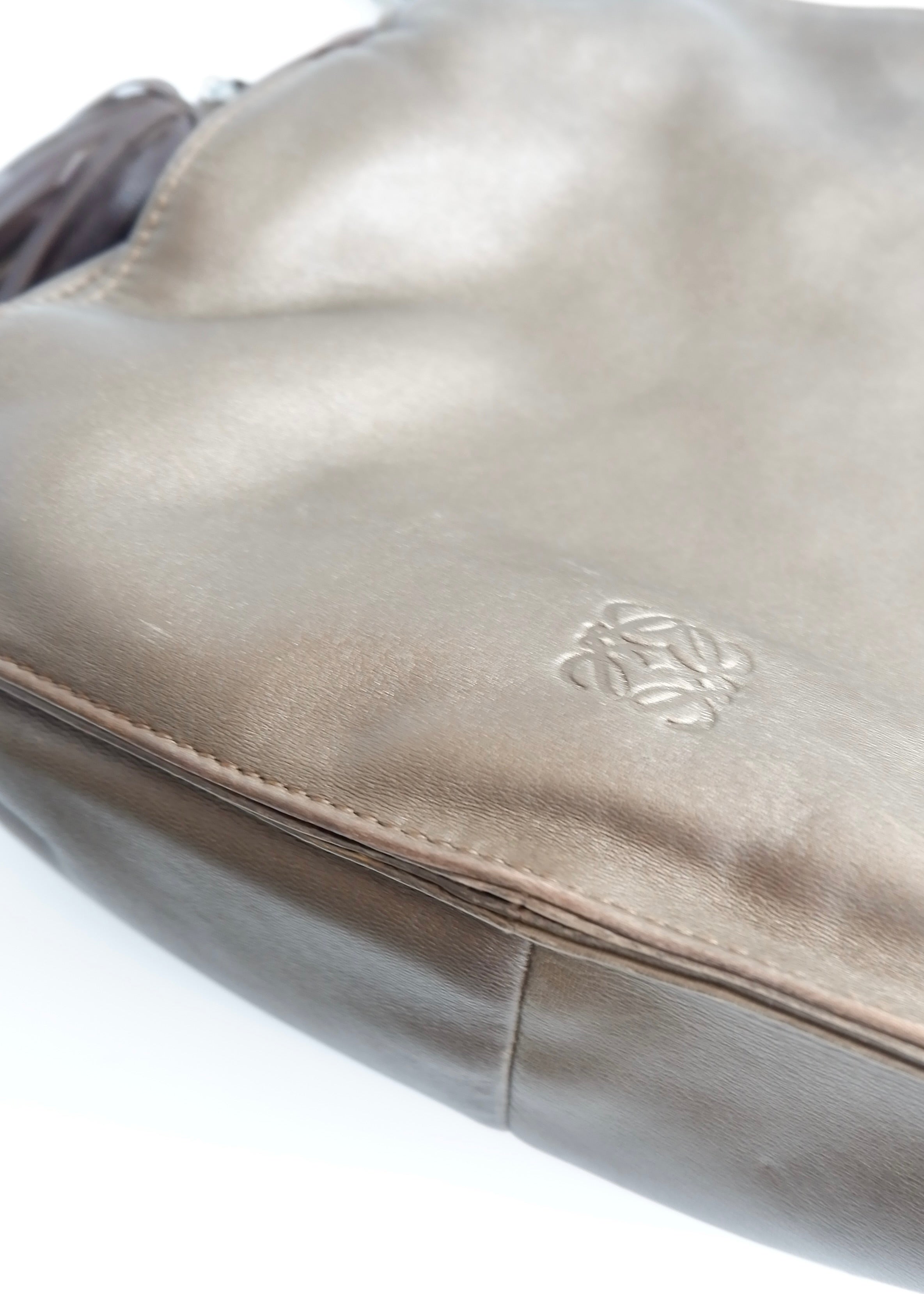 Authentique sac Loewe Flamingo vintage en cuir bronze d'occasion
