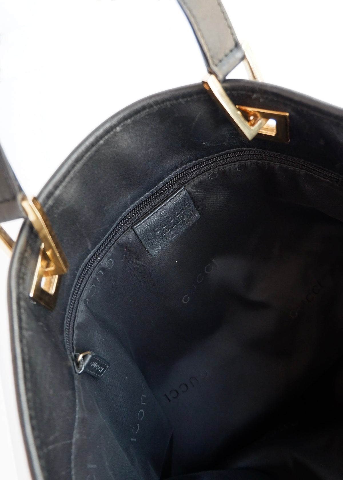 Preowned Gucci Black GG Canvas Shoulder Bag GHW