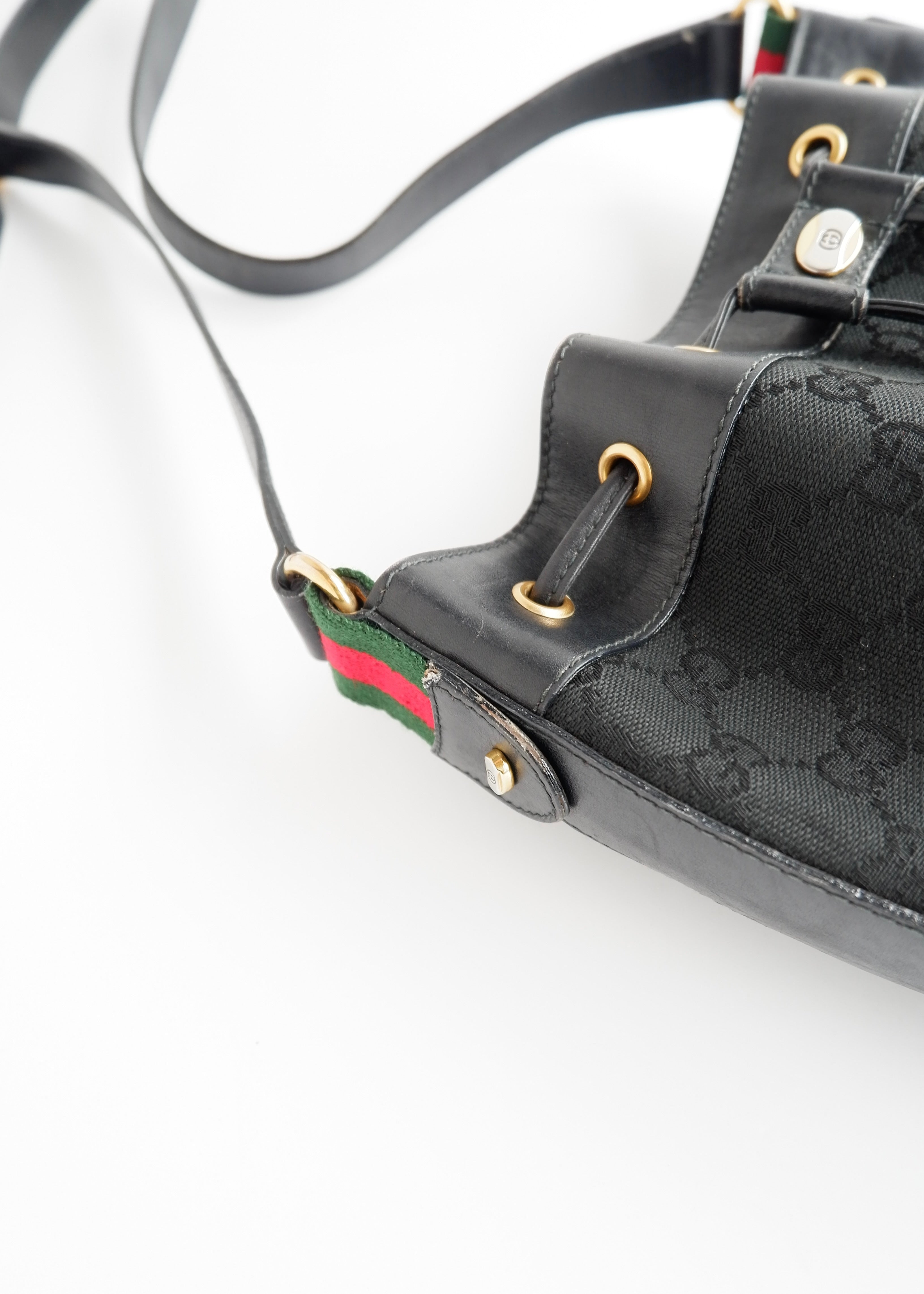 Preowned Gucci Black GG Canvas Drawstring Crossbody Bag