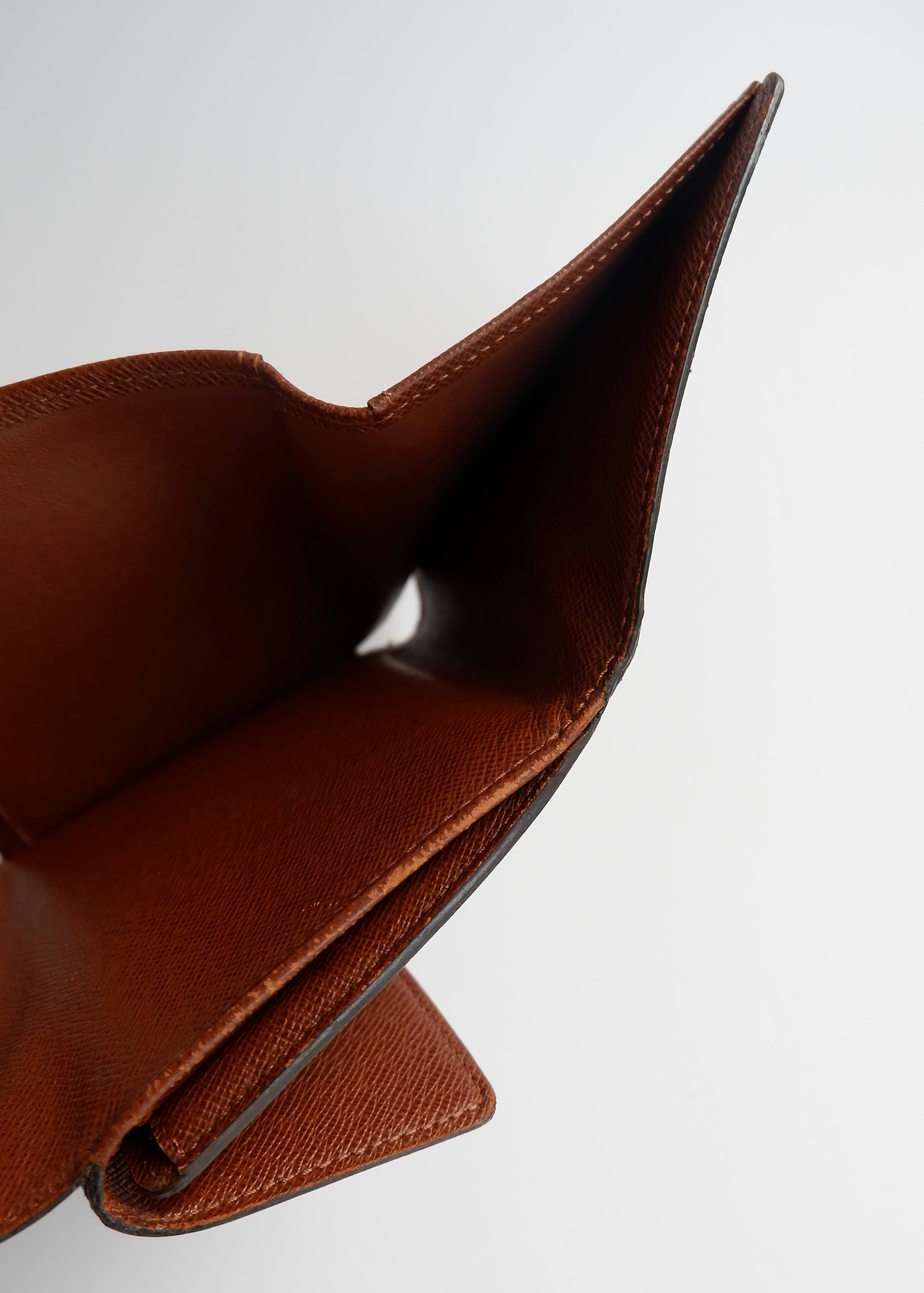 Preowned Louis Vuitton Brown Monogram Coated Canvas Compact Wallet
