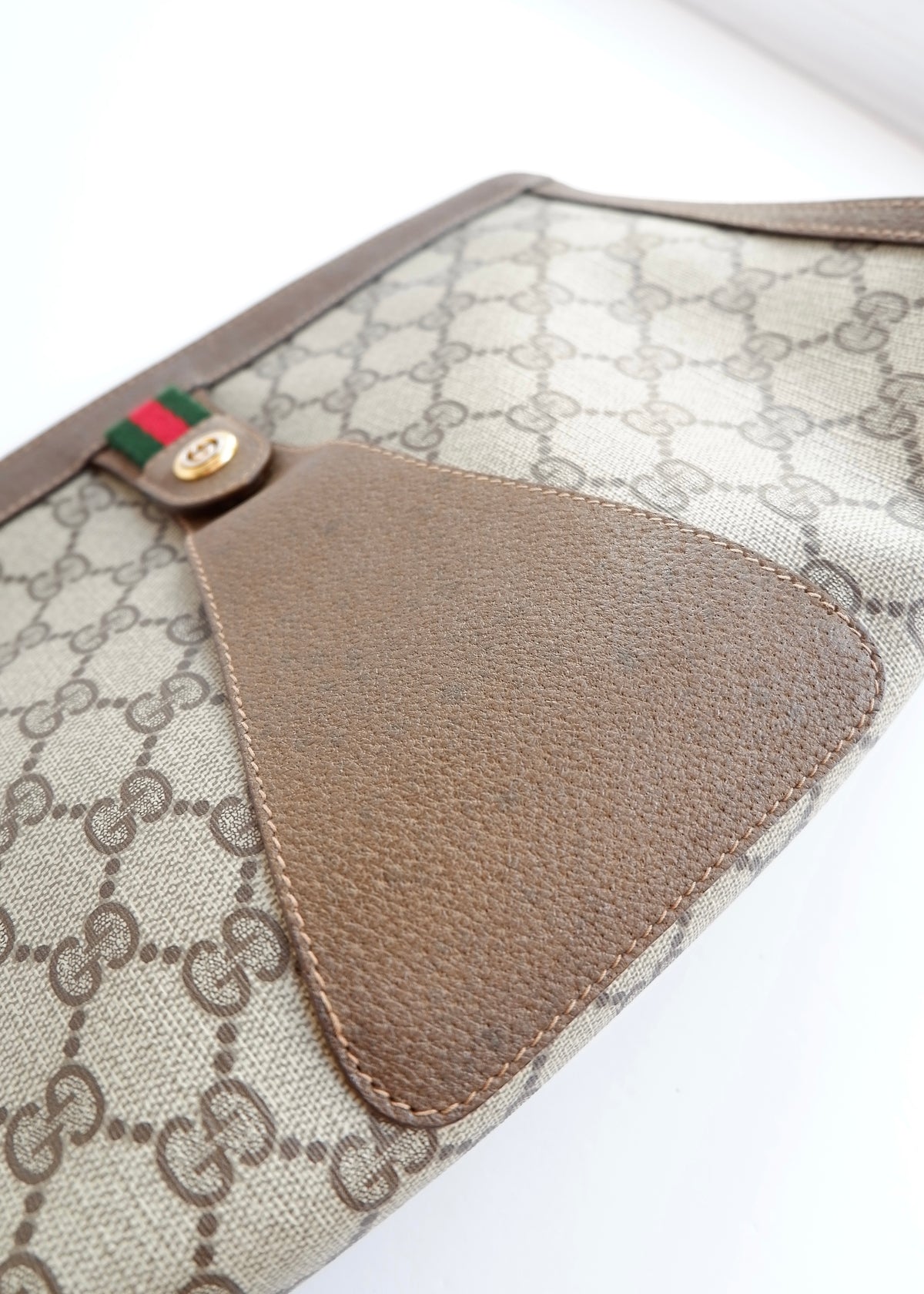 Preowned Vintage Gucci Brown GG Coated Canvas Clutch