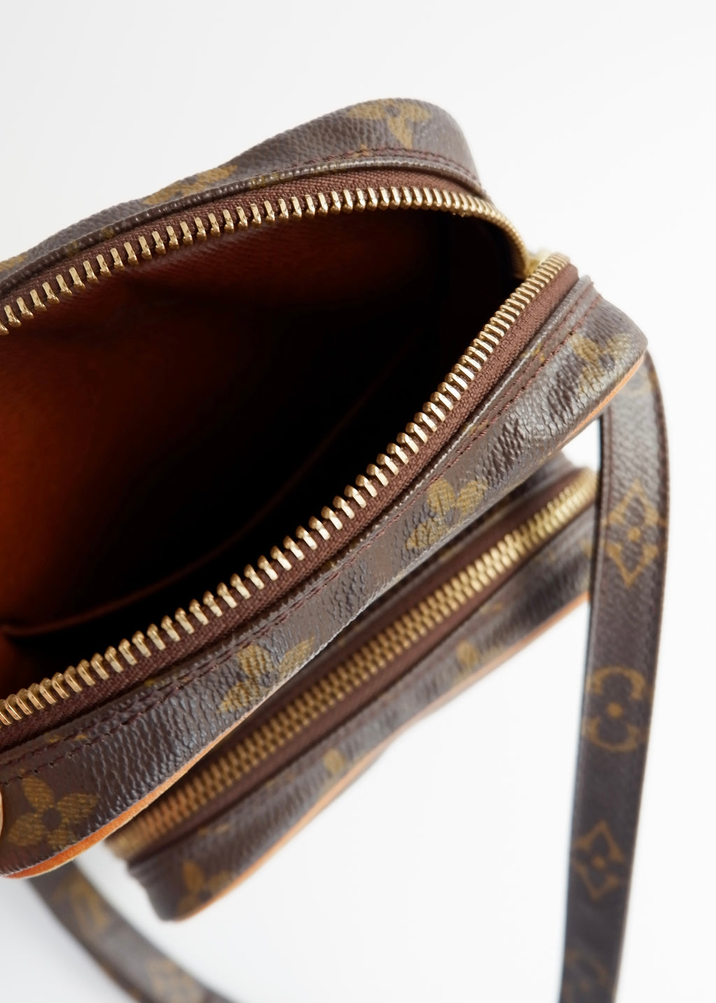 Authentique sac Louis Vuitton Monogram Amazone d'occasion