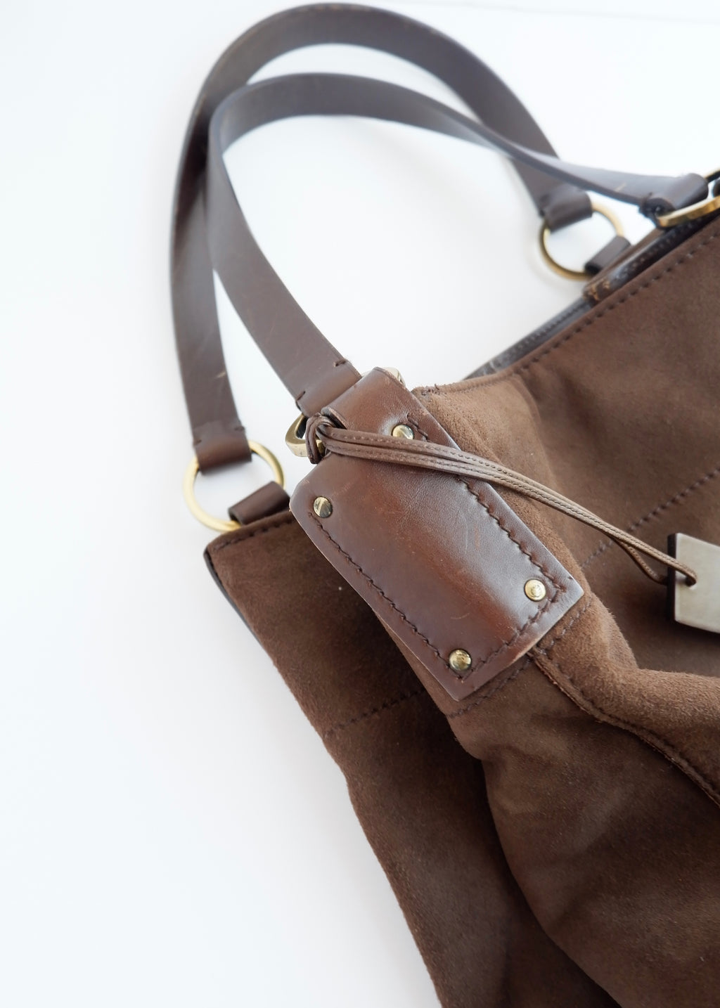 Sac à bandoulière hobo Gucci en daim marron authentique d'occasion